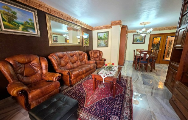 Apartment - Herverkoop - Alicante - Centro