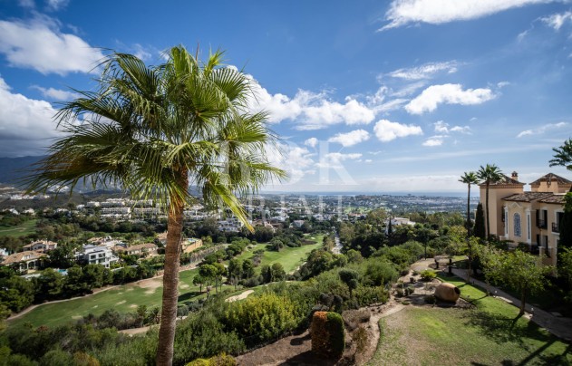 Apartment - Herverkoop - Malaga - Benahavís