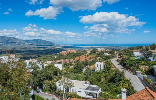 Apartment - Herverkoop - Marbella - La Mairena