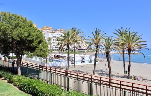 Apartment - Herverkoop - Marbella - Puerto Banús