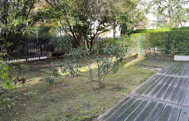 Apartment - Revente - Paris - Paris