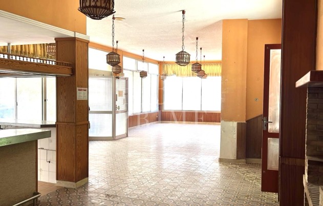 Commercial - Resale - Palma - Gènova