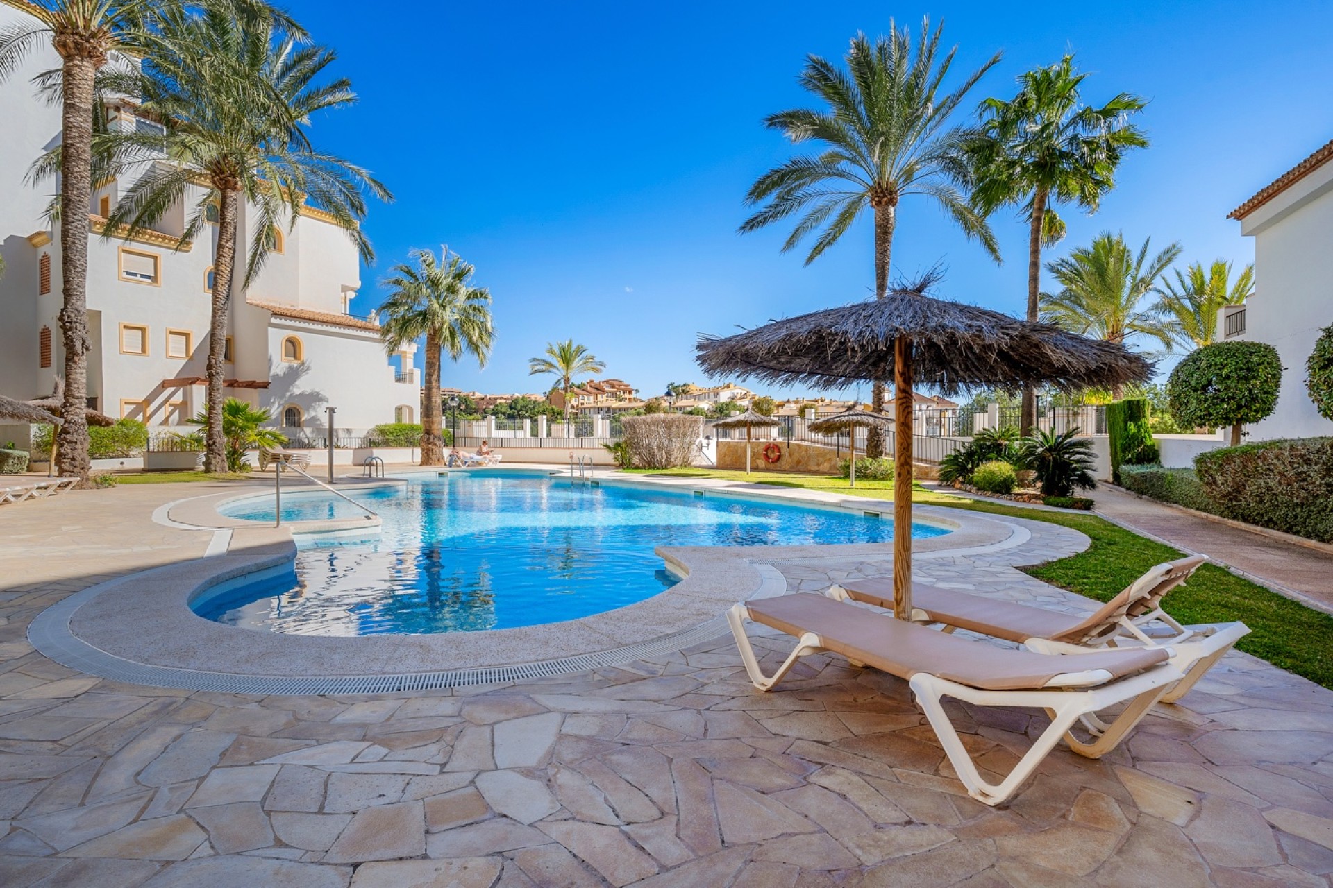 Herverkoop - Apartment - Altea* - Mascarat*