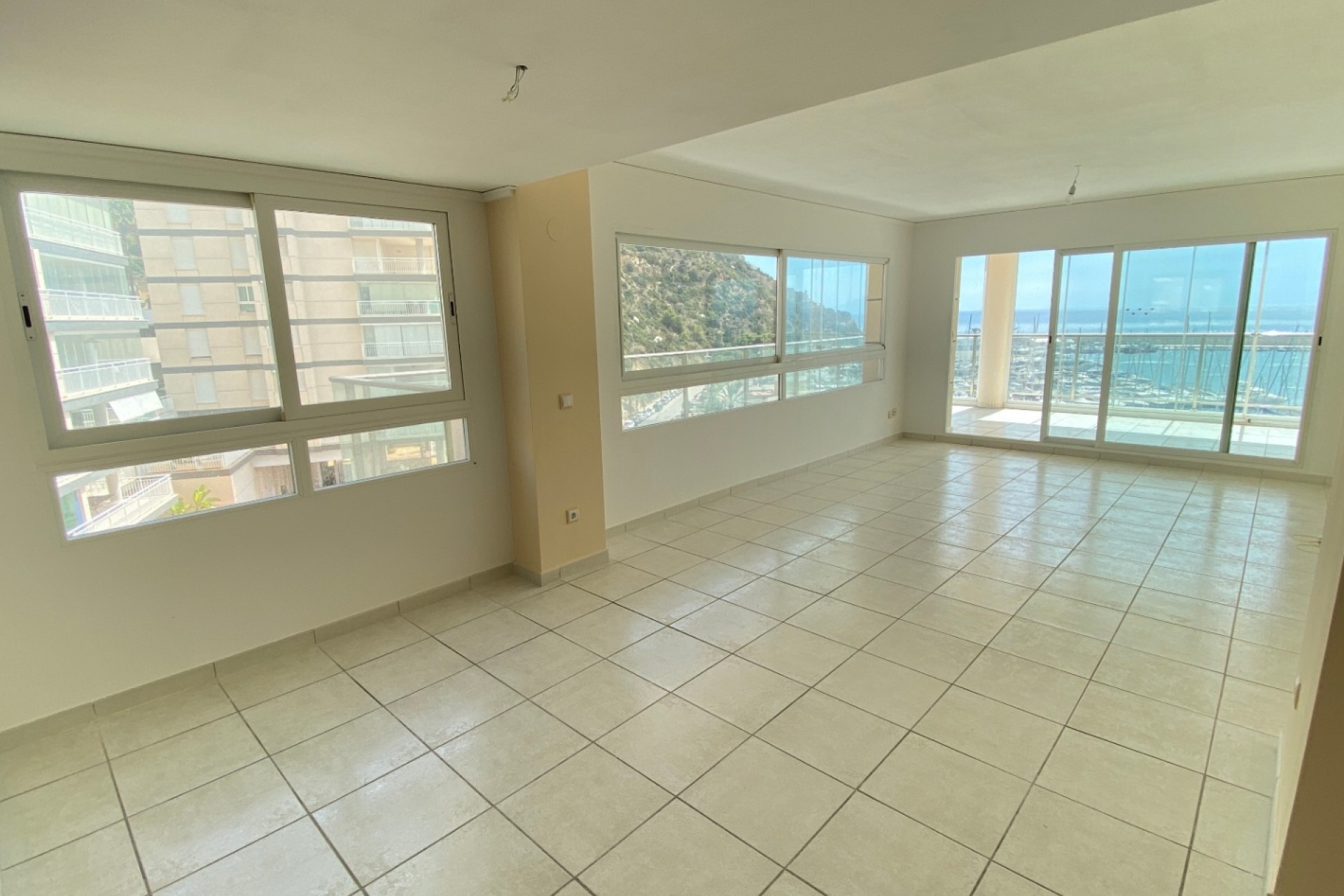 Herverkoop - Apartment - Calpe - Playa De Arenal