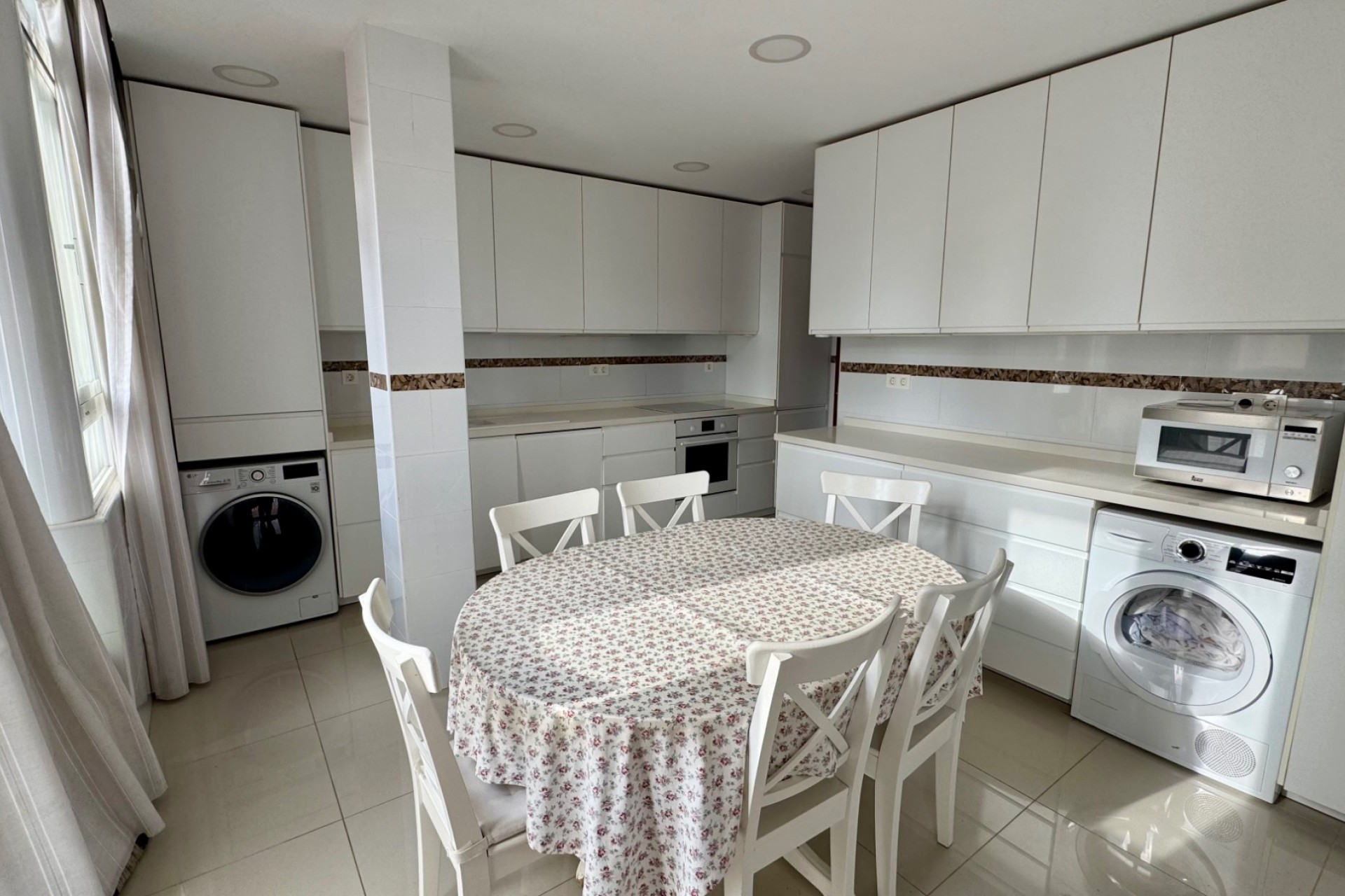 Herverkoop - Apartment - Fuengirola