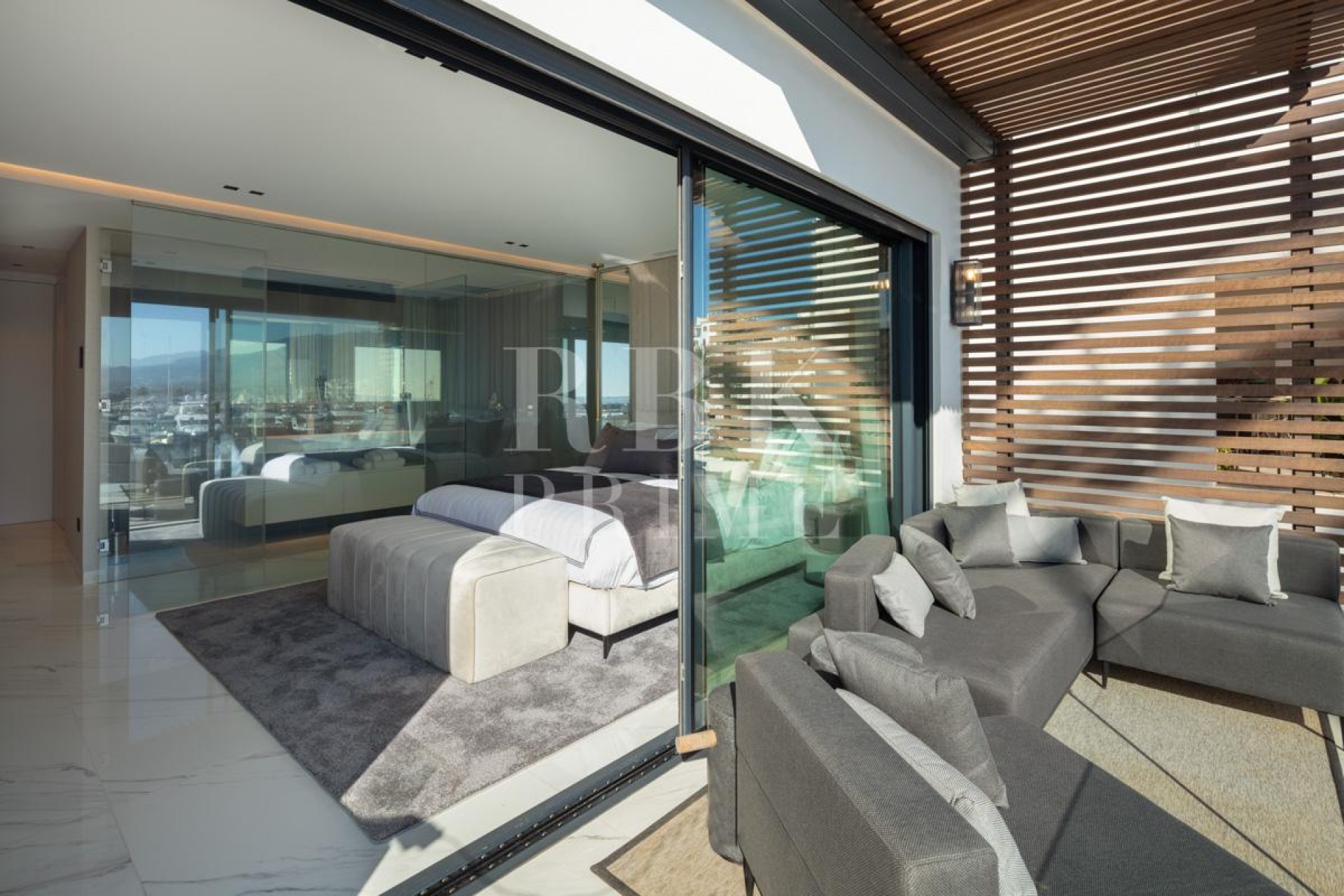 Herverkoop - Apartment - Malaga - Nueva Andalucía