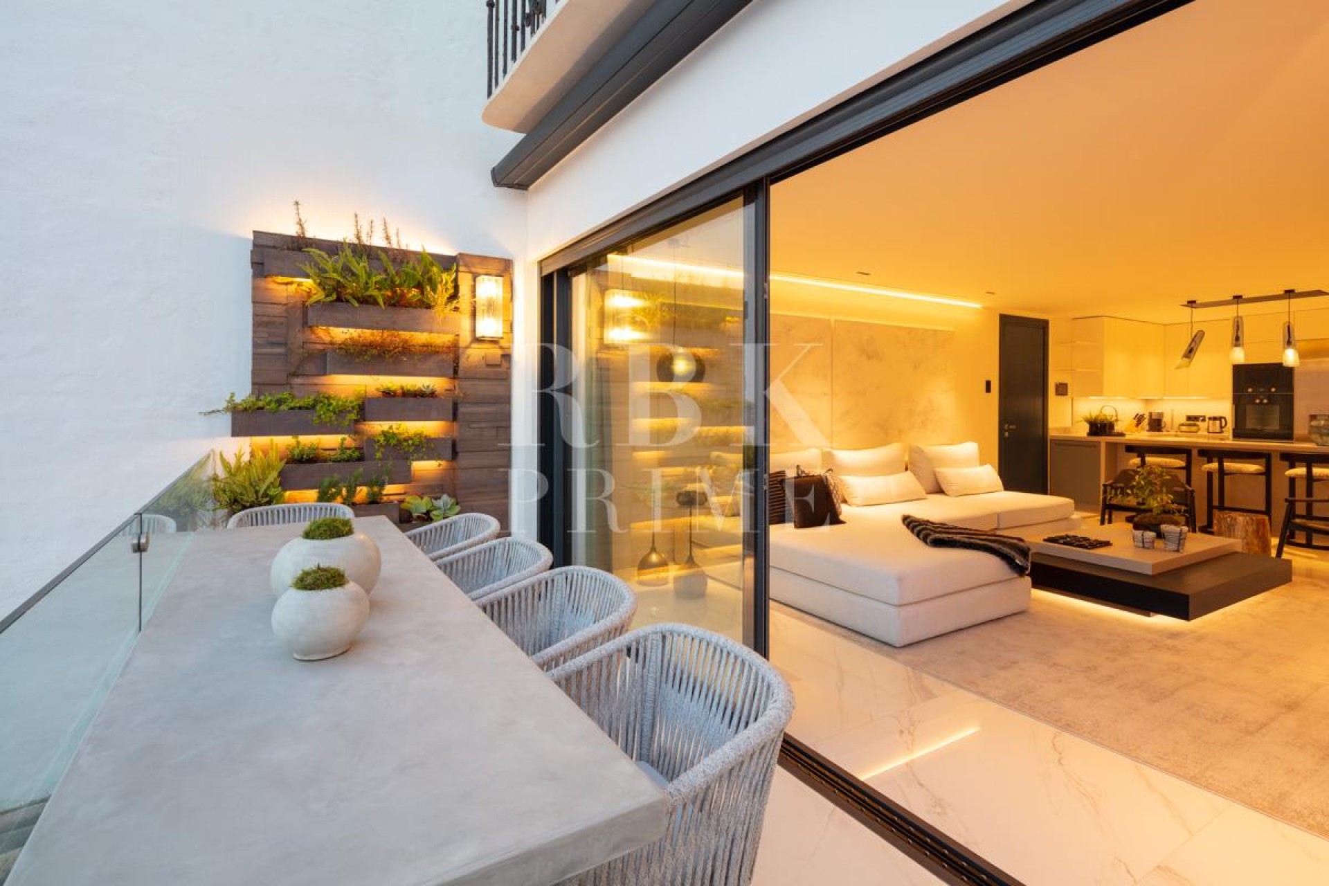 Herverkoop - Apartment - Malaga - Nueva Andalucía