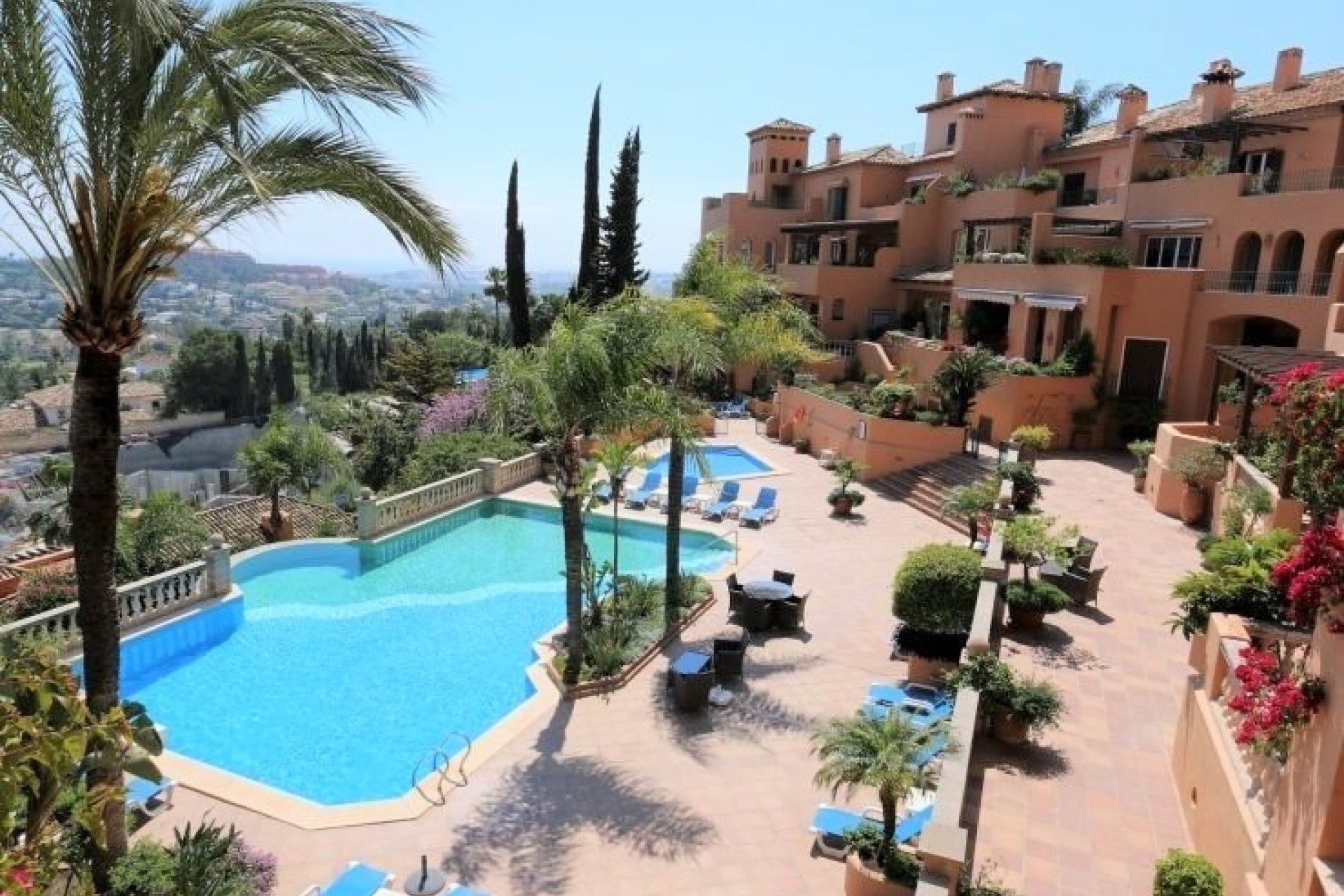 Herverkoop - Apartment - Marbella - Nueva Andalucía