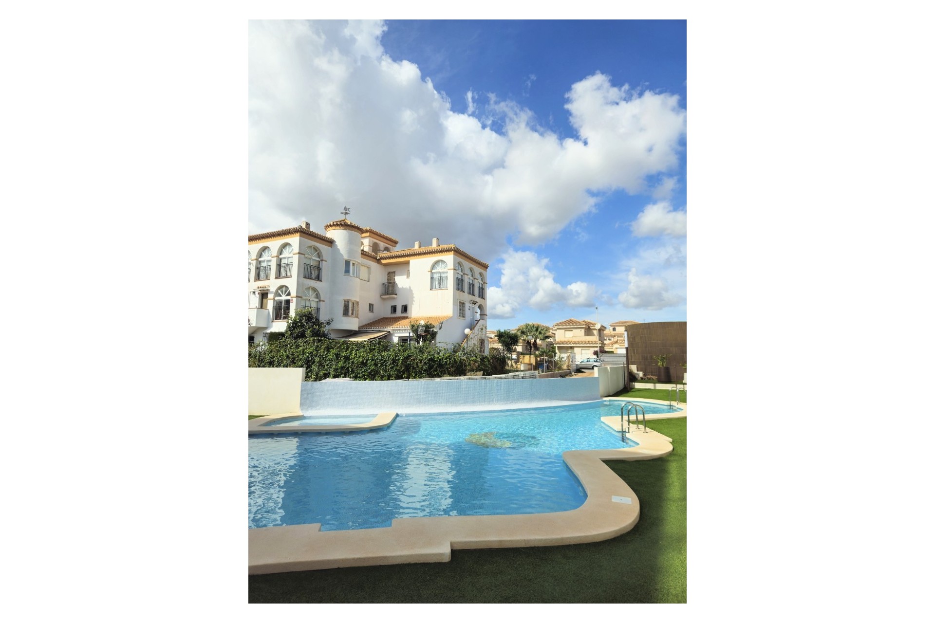 Herverkoop - Apartment - Orihuela Costa - Playa Flamenca