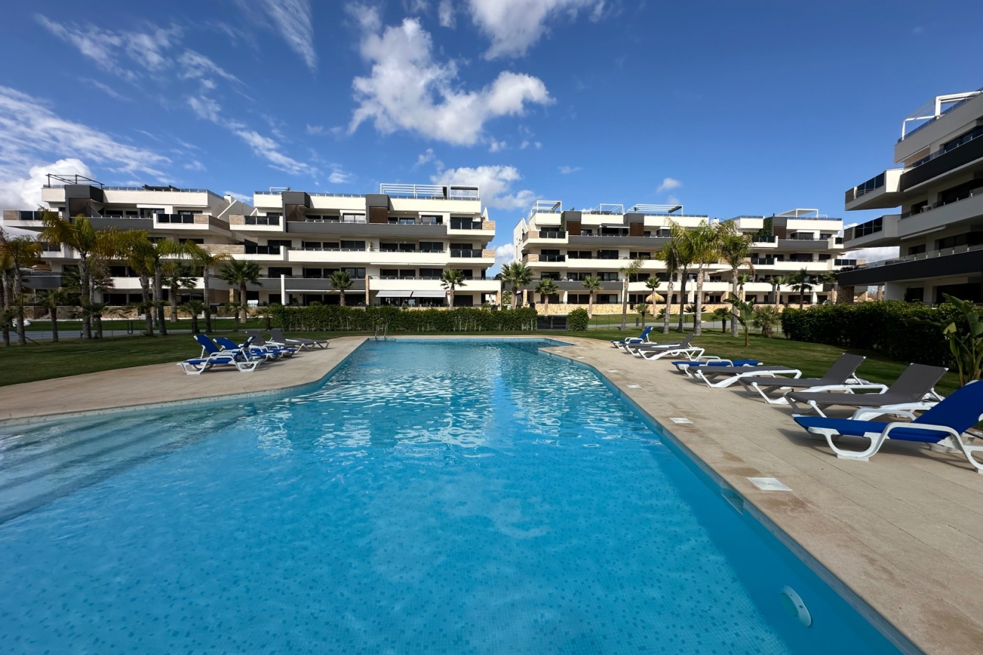Herverkoop - Apartment - Playa Flamenca