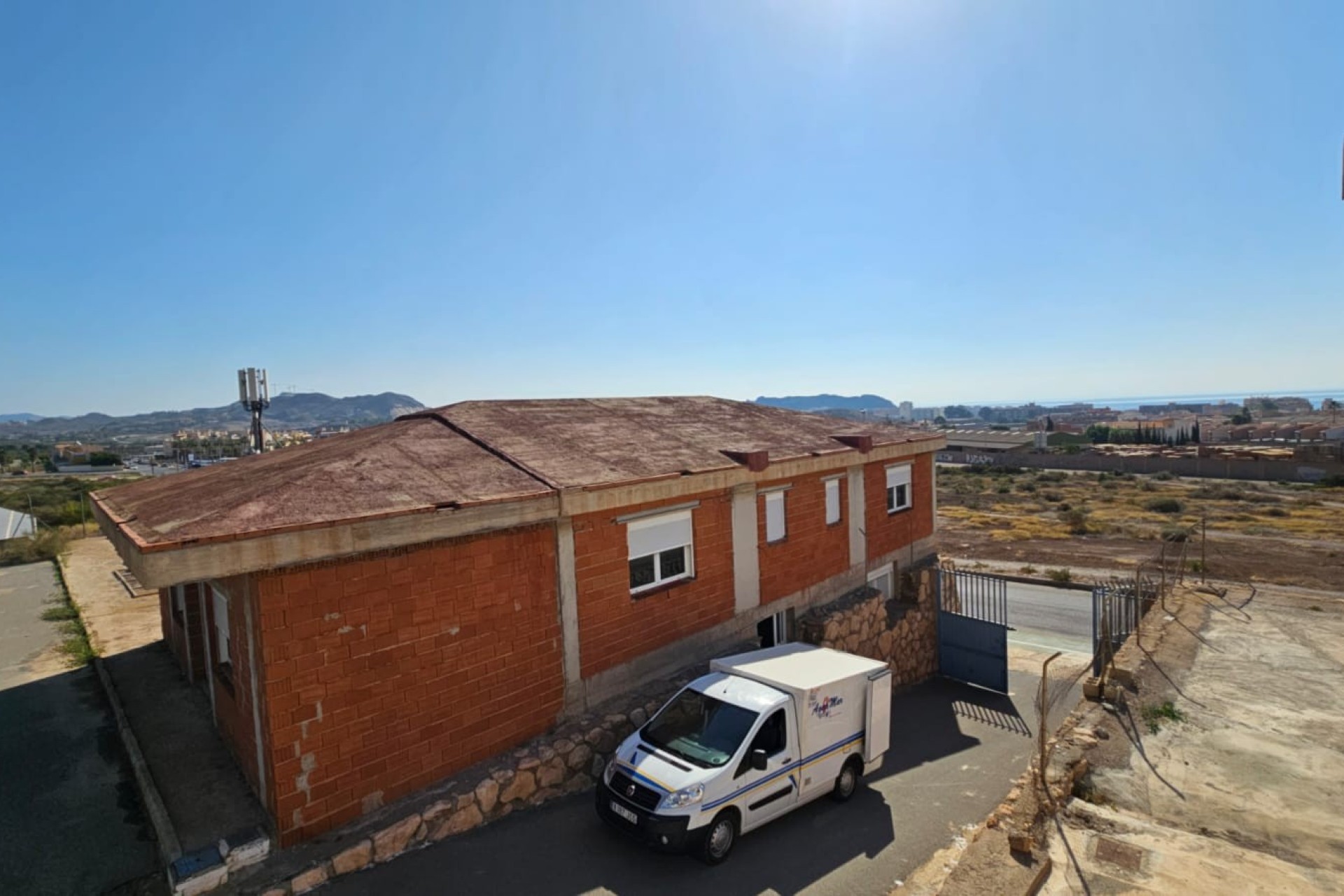 Herverkoop - Commercial - Aguilas - La Estación