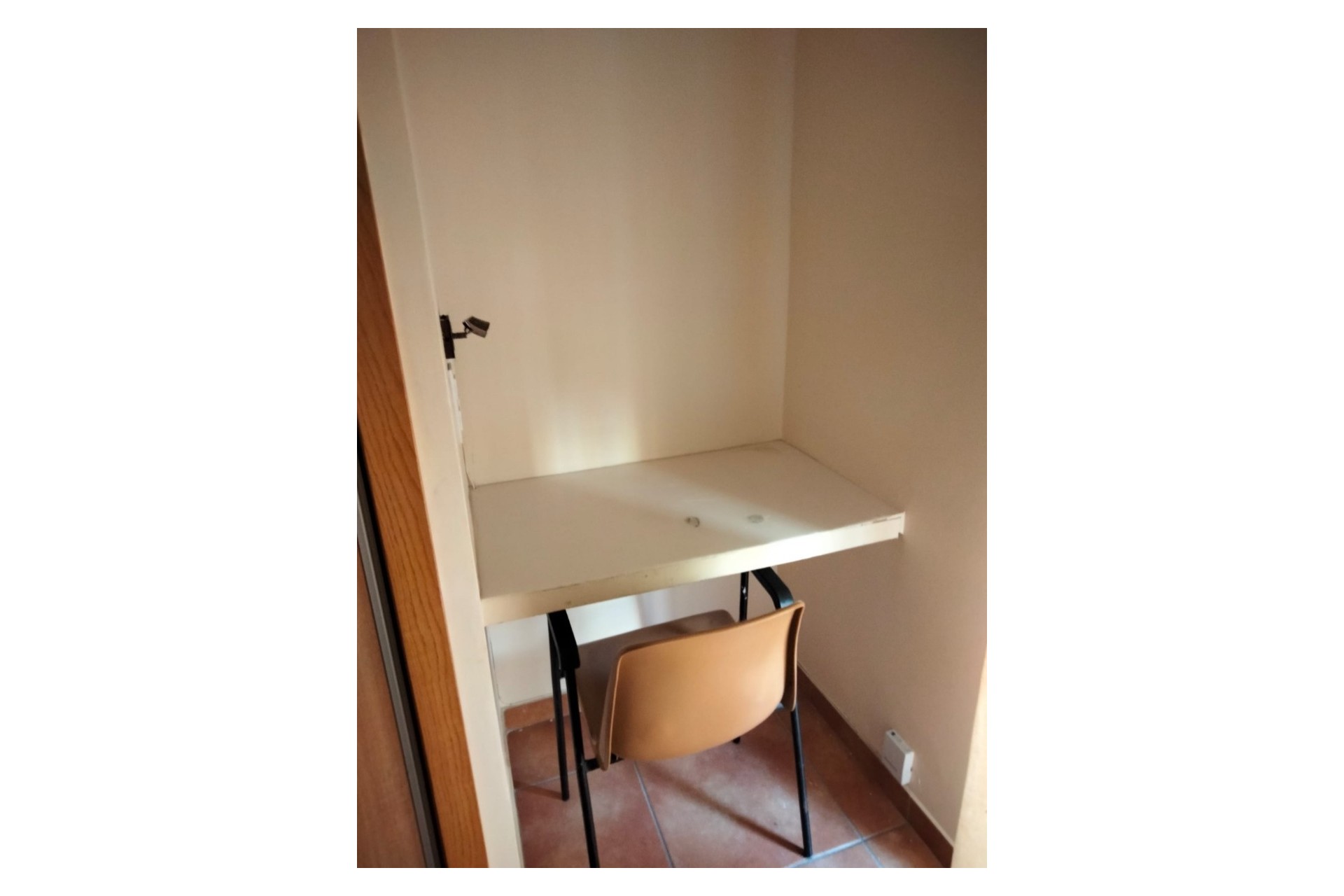 Herverkoop - Commercial - Alicante - Casco antiguo