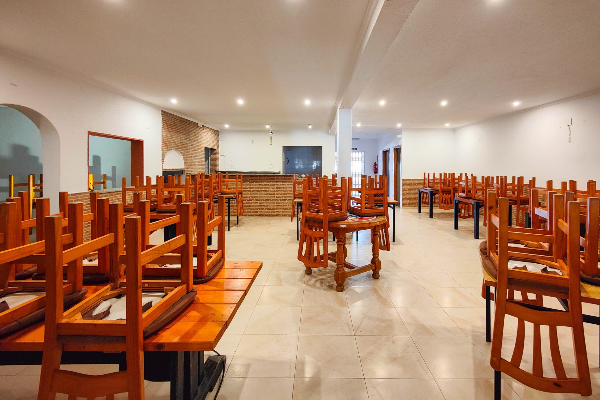 Herverkoop - Commercial - Torrevieja - La Siesta