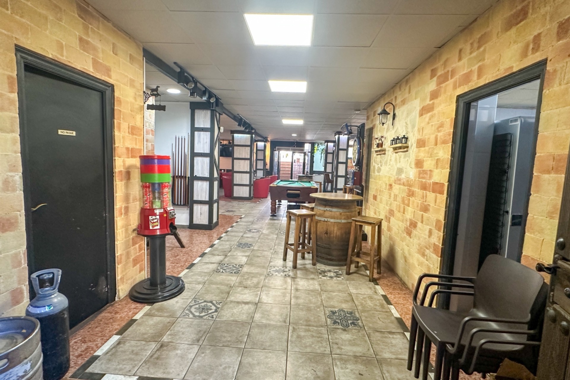 Herverkoop - Commercial - Torrevieja - Nueva Torrevieja