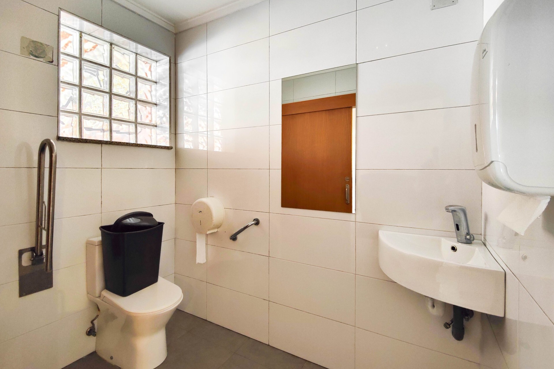 Herverkoop - Commercial - Torrevieja - San Luis