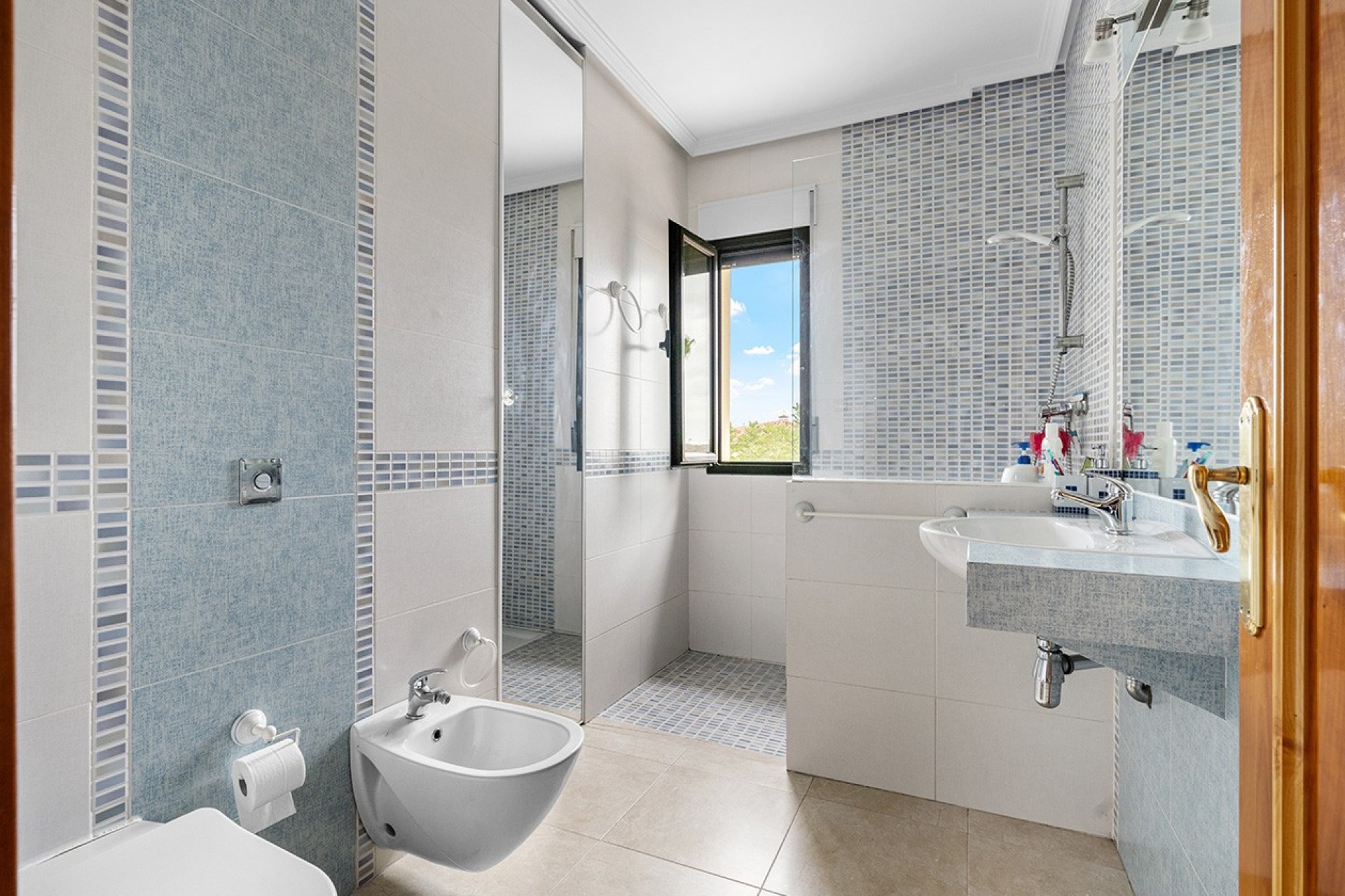 Herverkoop - Villa - Alicante - Rebolledo