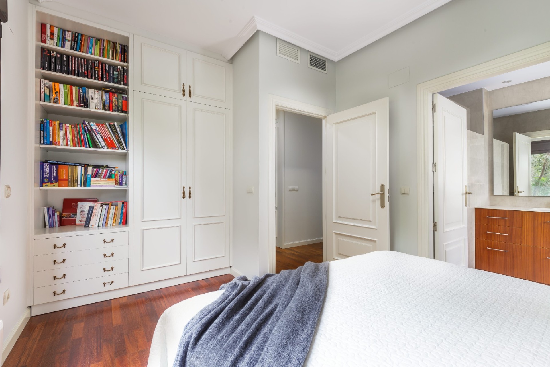 Herverkoop - Villa - Alicante - Vistahermosa