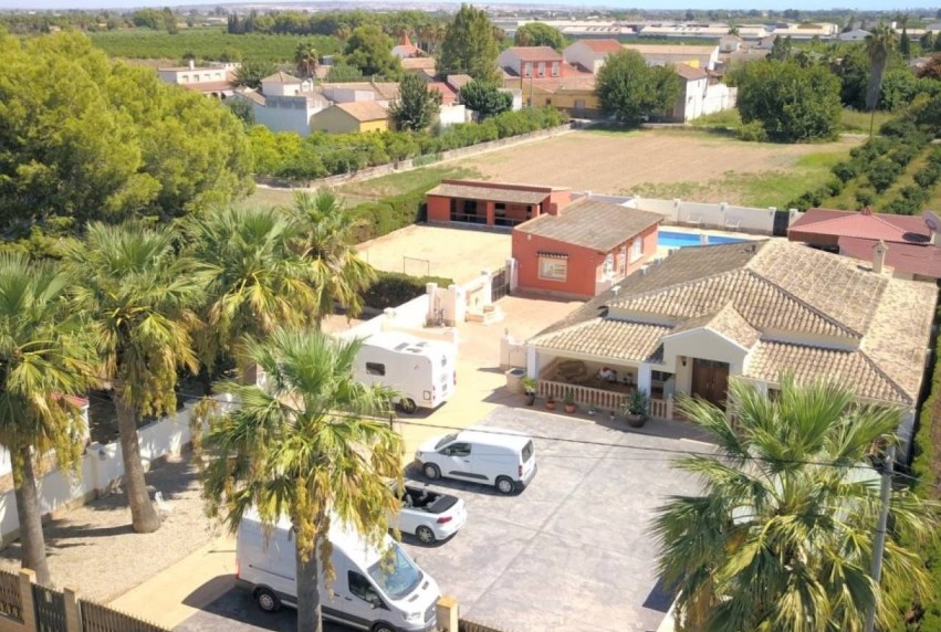 Herverkoop - Villa - Almoradí - Heredades