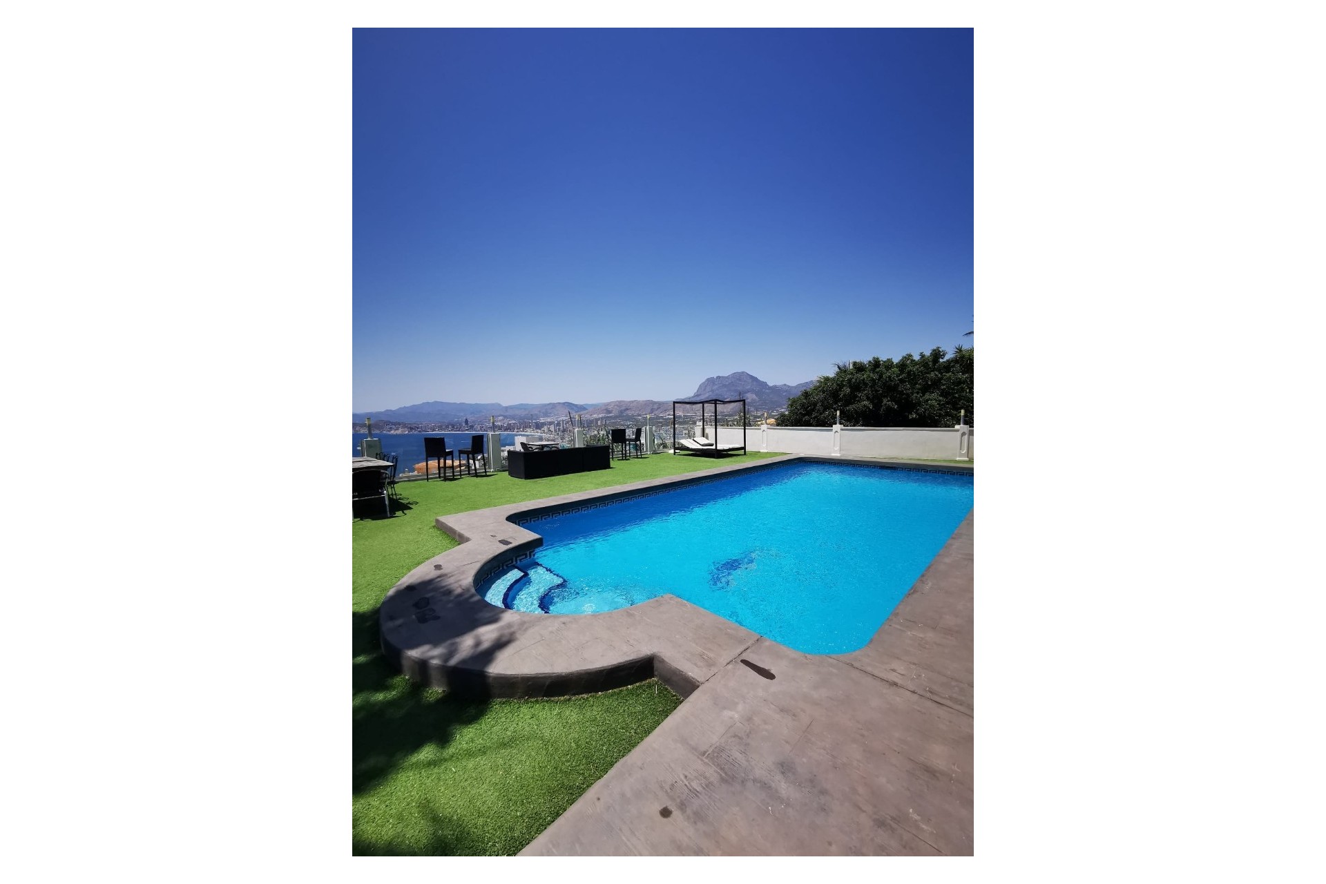 Herverkoop - Villa - Benidorm - Sierra Helada