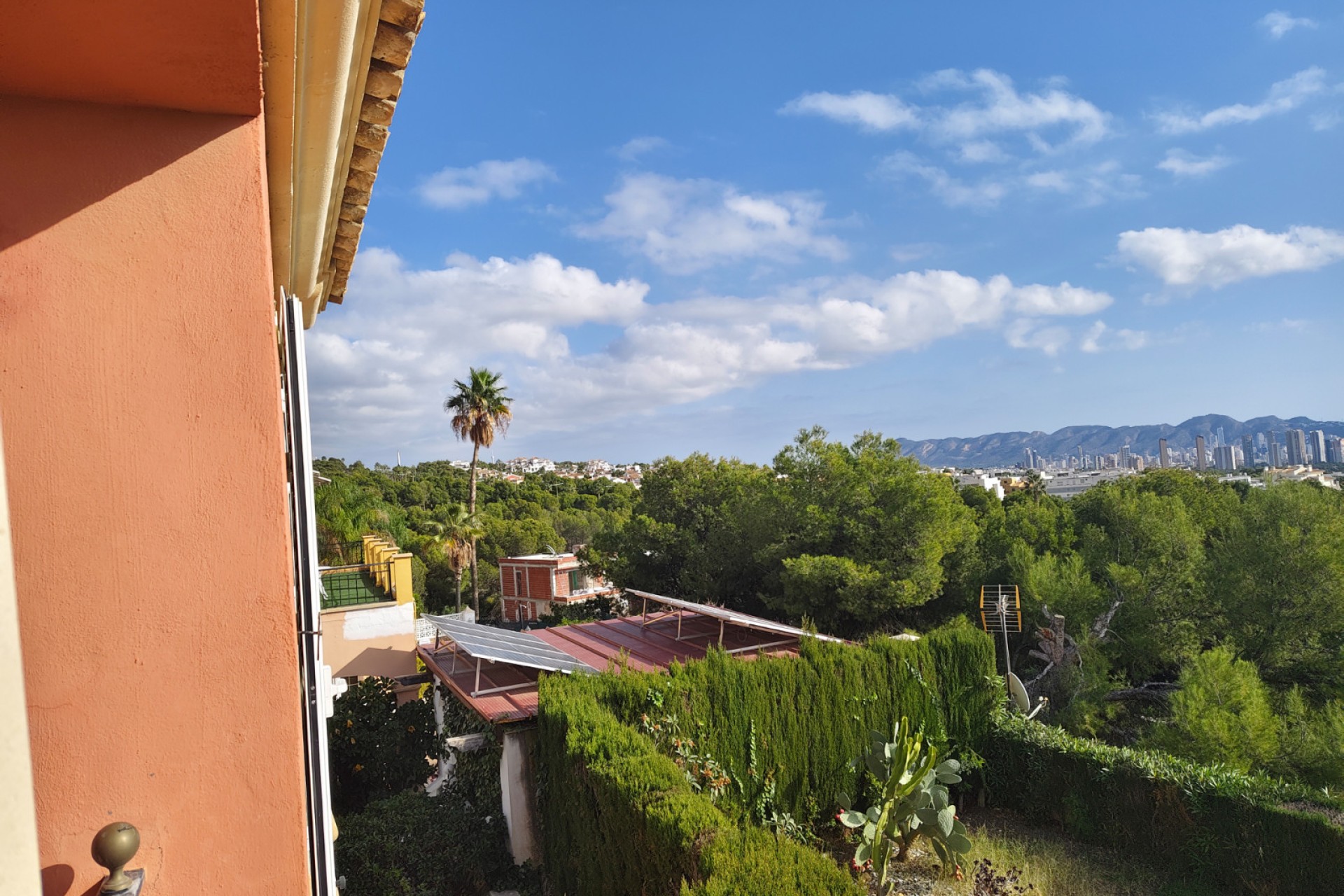 Herverkoop - Villa - Benidorm - Zona de Poniente