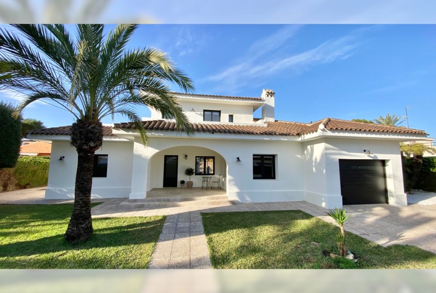 Herverkoop - Villa - Cabo Roig