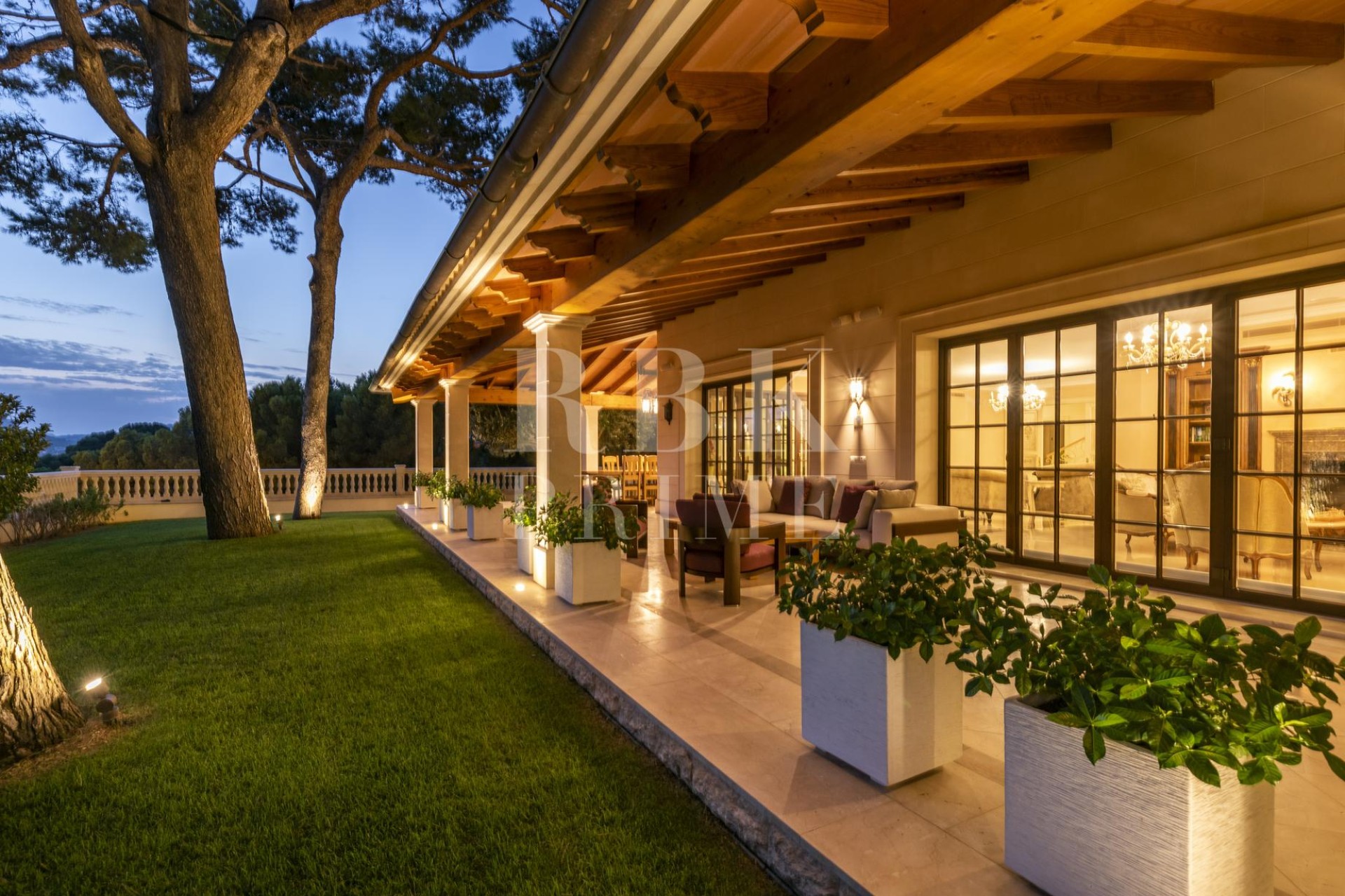 Herverkoop - Villa - Calvià - Peguera