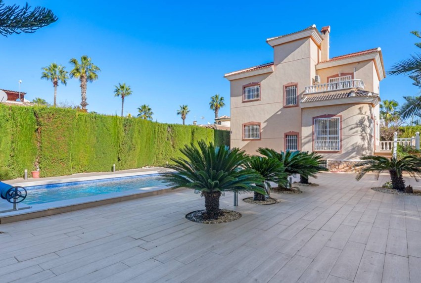 Herverkoop - Villa - Ciudad Quesada - Doña Pepa