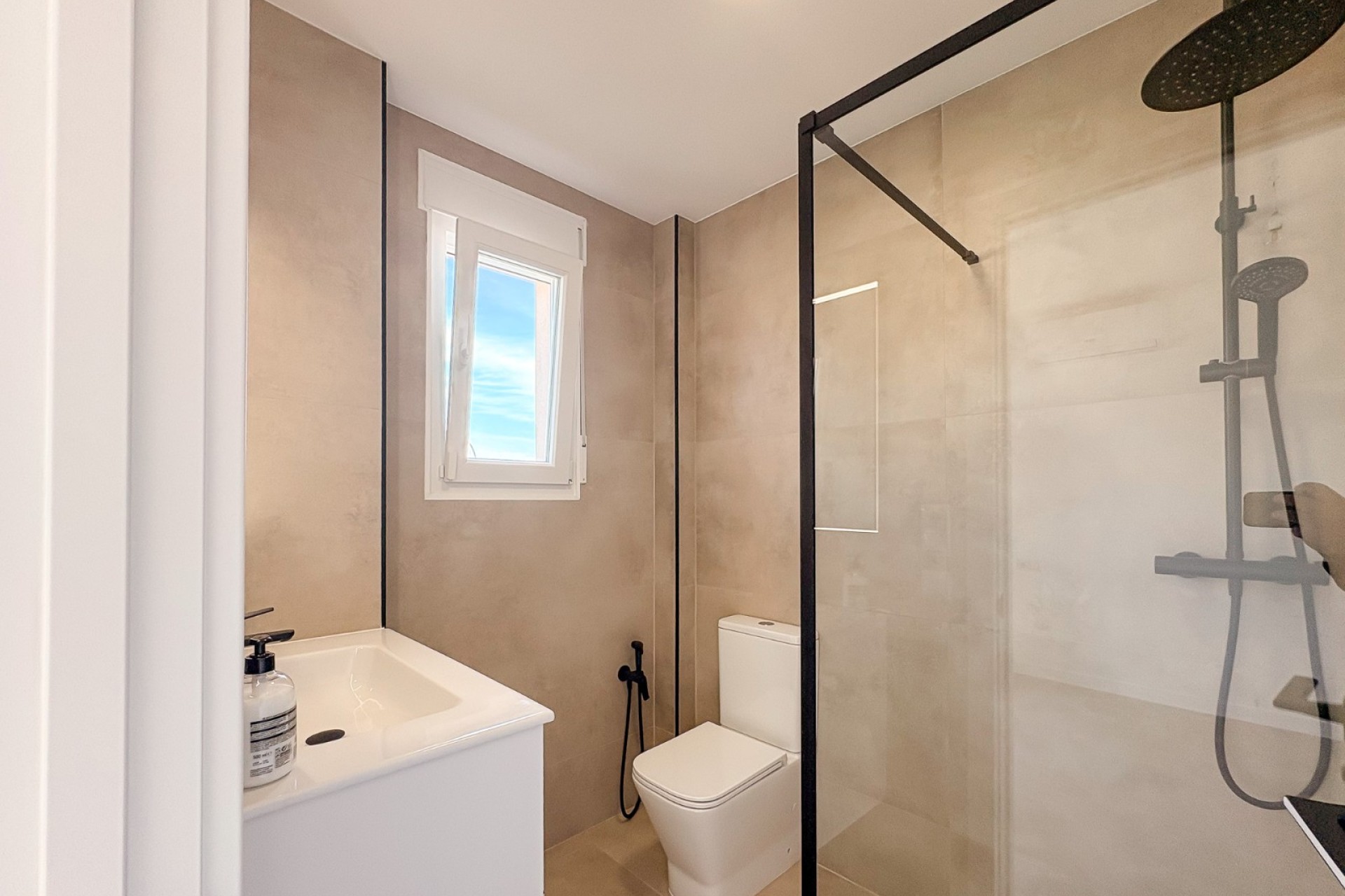 Herverkoop - Villa - El Campello - Pueblo Acantilado - Venta Lanuza