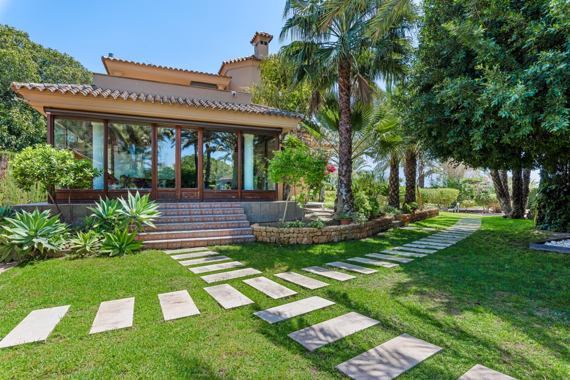 Herverkoop - Villa - Elche