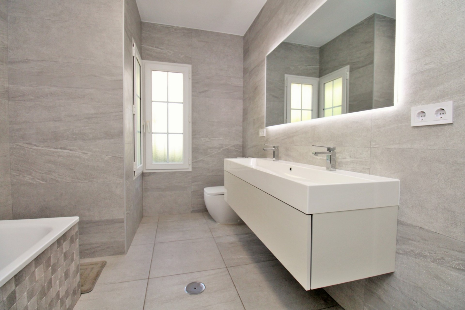 Herverkoop - Villa - Las Ramblas