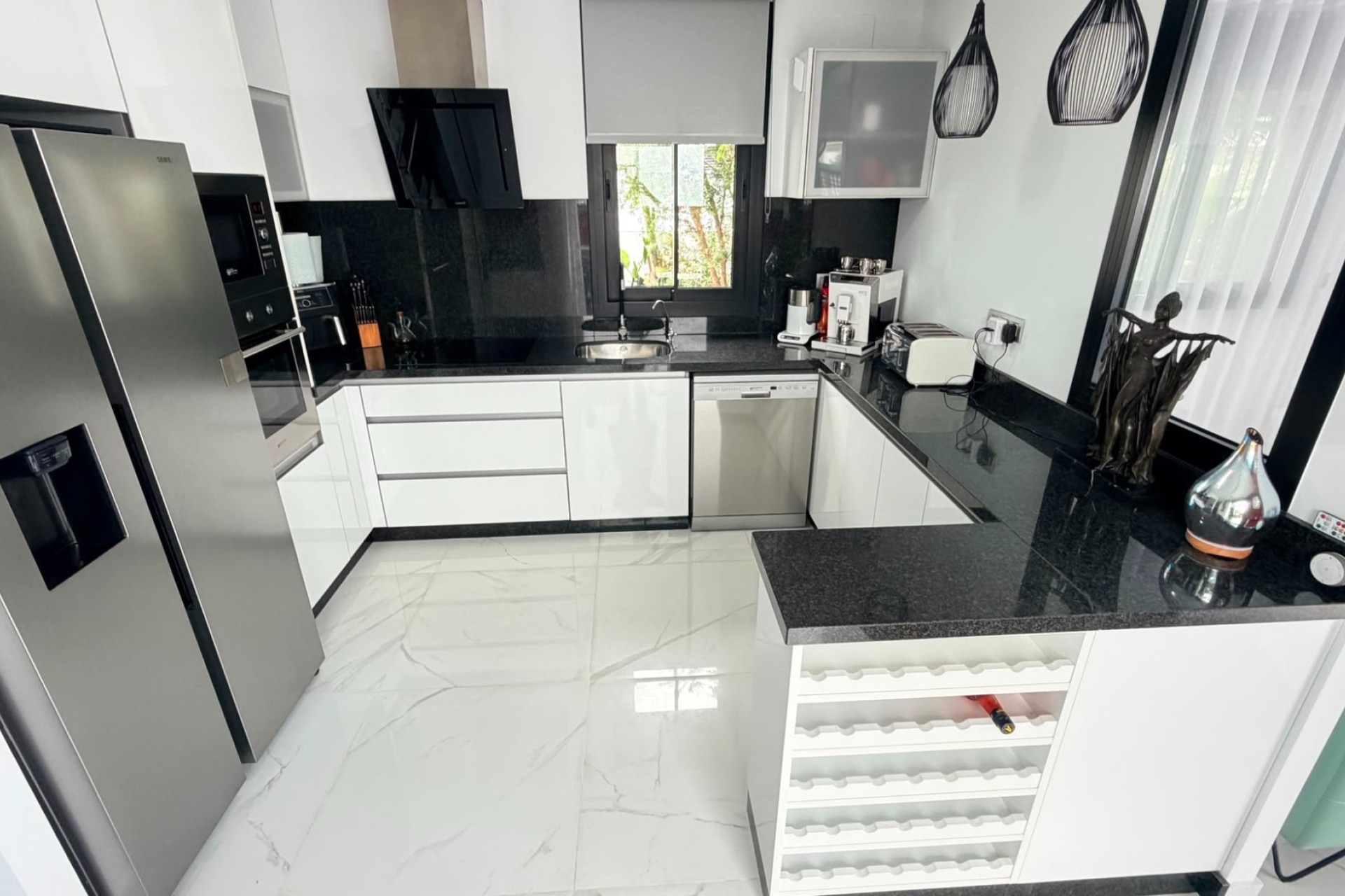 Herverkoop - Villa - Los Montesinos - La Herrada