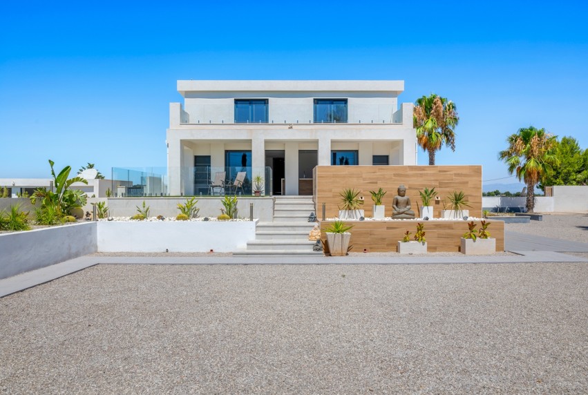 Herverkoop - Villa - Los Montesinos - La Herrada