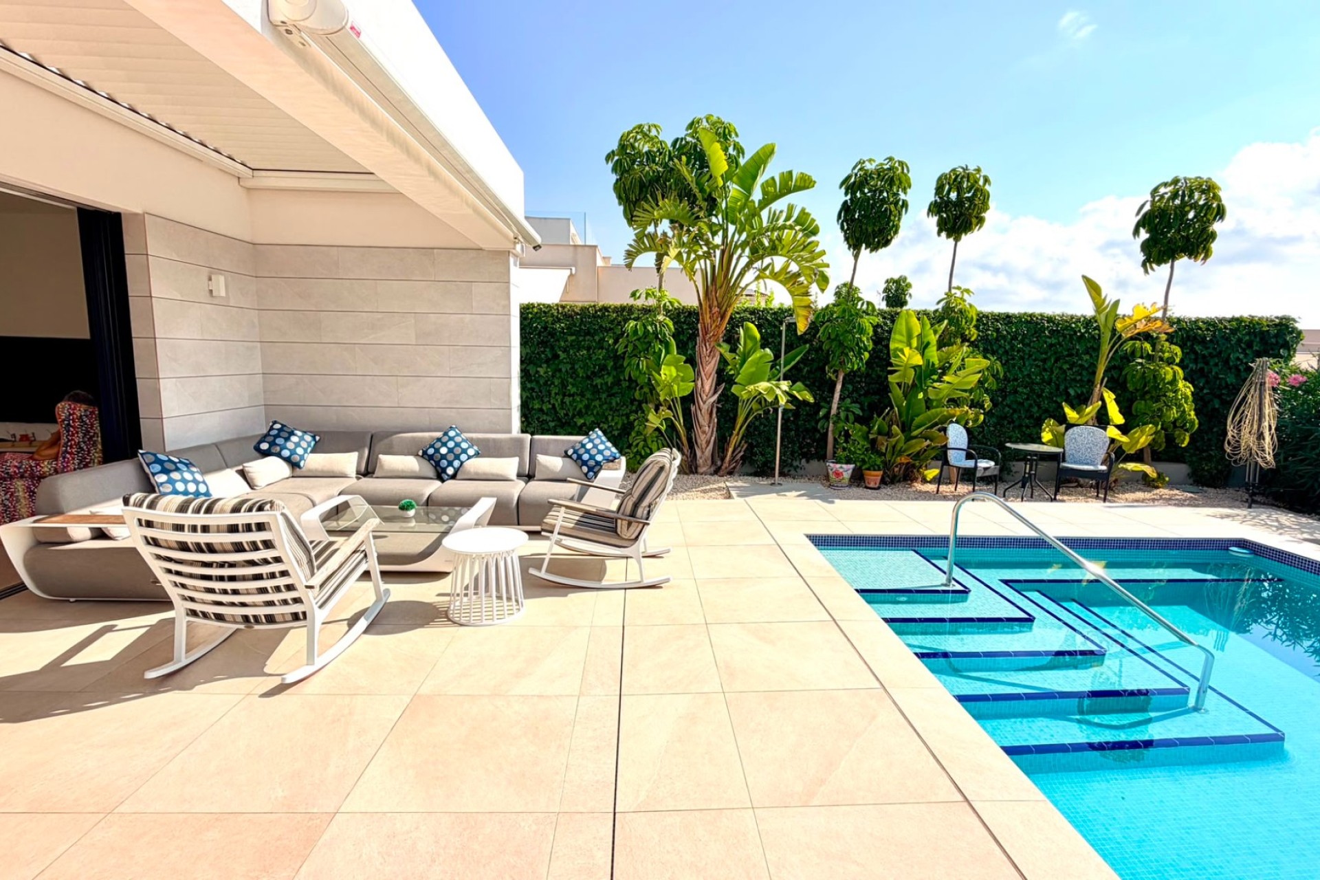 Herverkoop - Villa - Los Montesinos - La Herrada