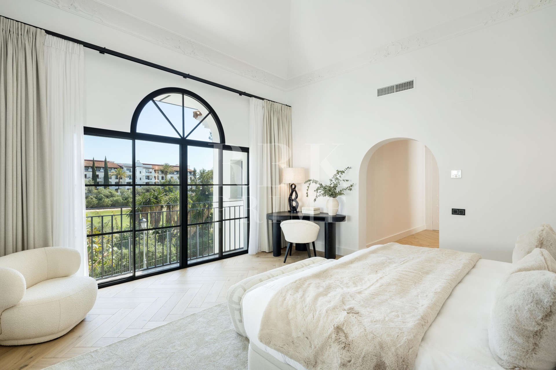 Herverkoop - Villa - Malaga - Benahavís