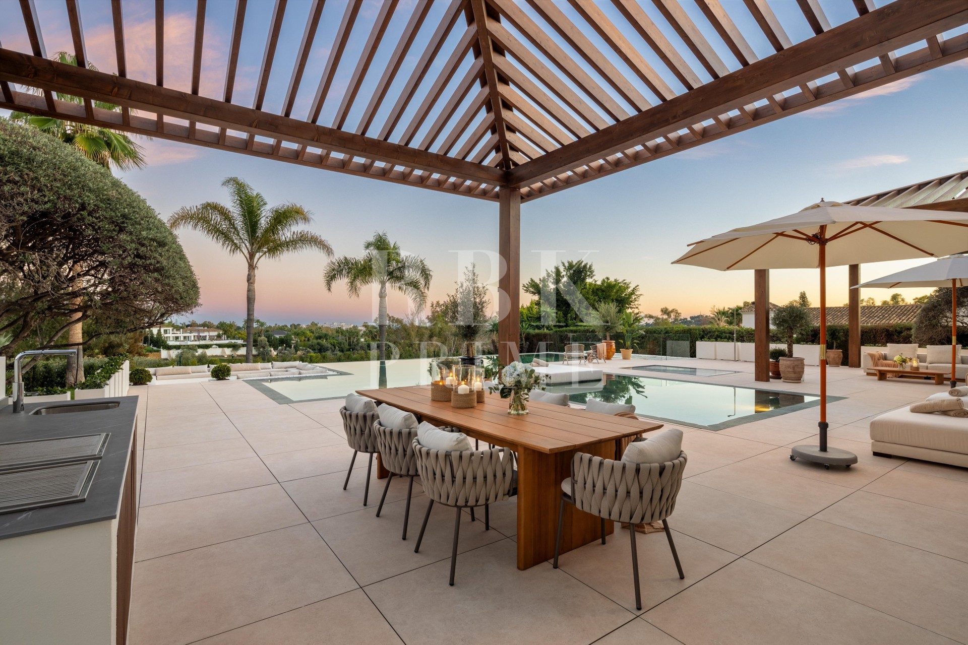 Herverkoop - Villa - Malaga - Málaga