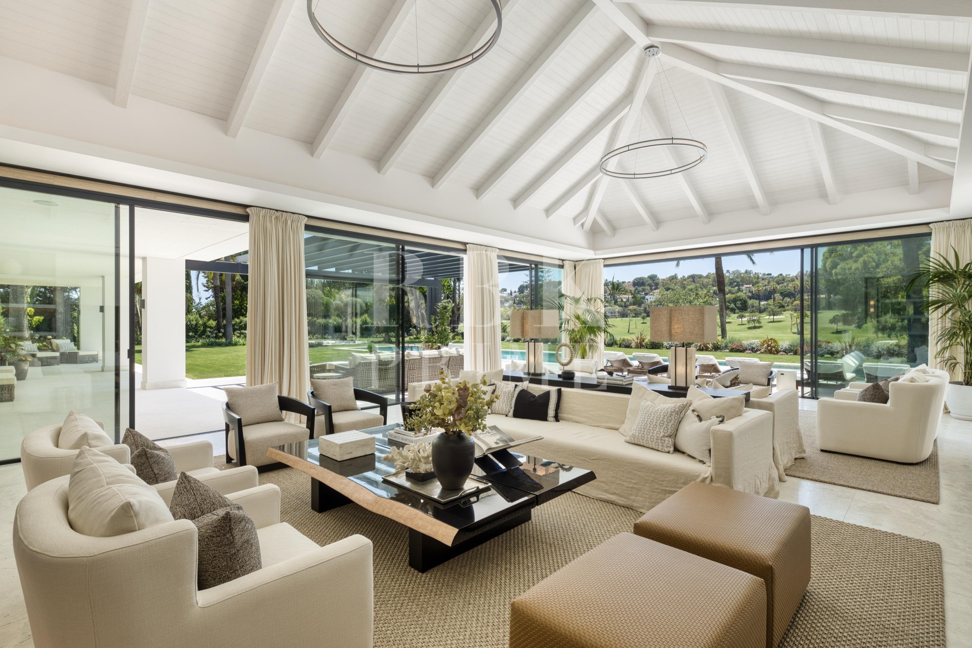 Herverkoop - Villa - Malaga - Nueva Andalucía