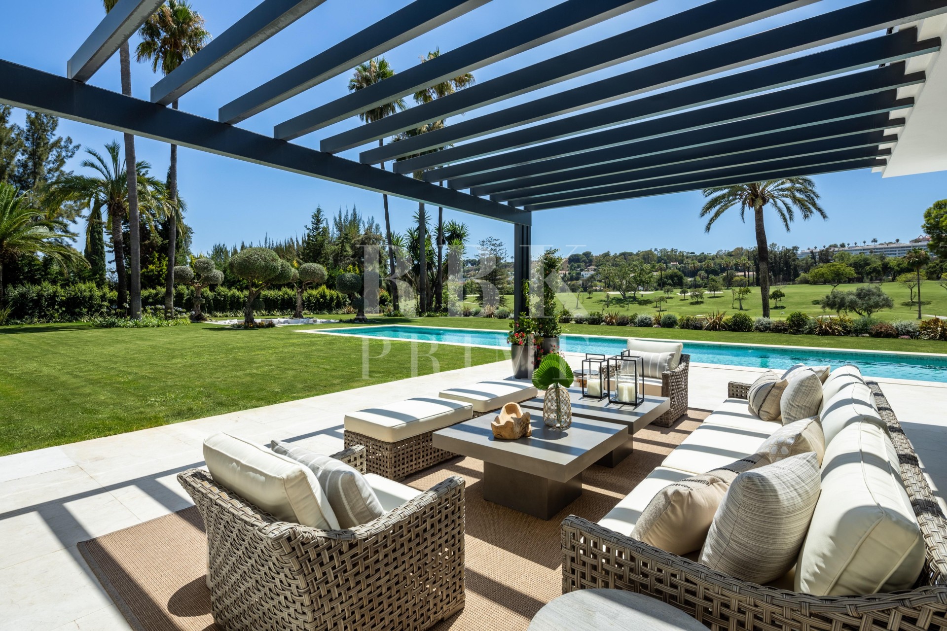 Herverkoop - Villa - Malaga - Nueva Andalucía