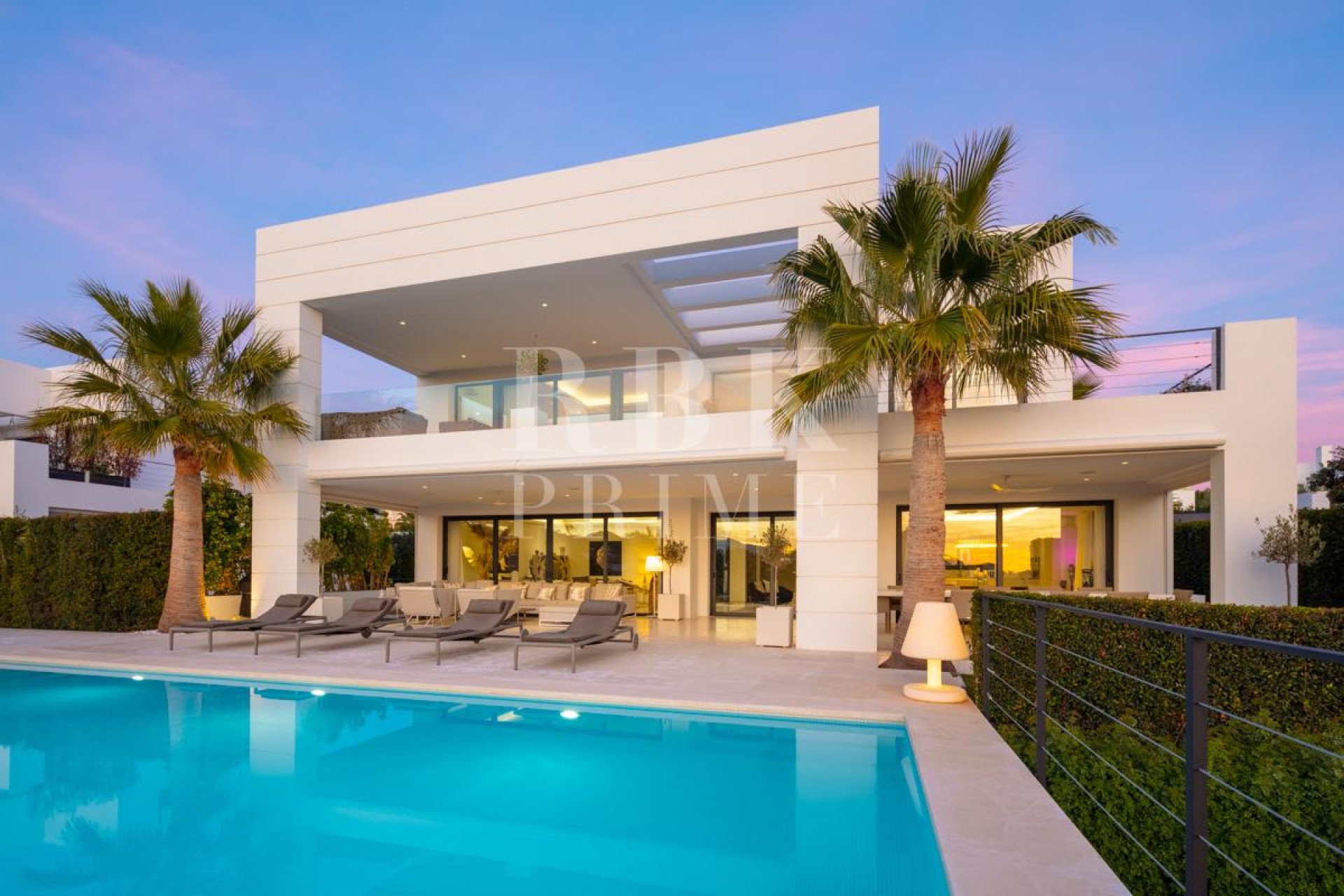 Herverkoop - Villa - Malaga - Nueva Andalucía