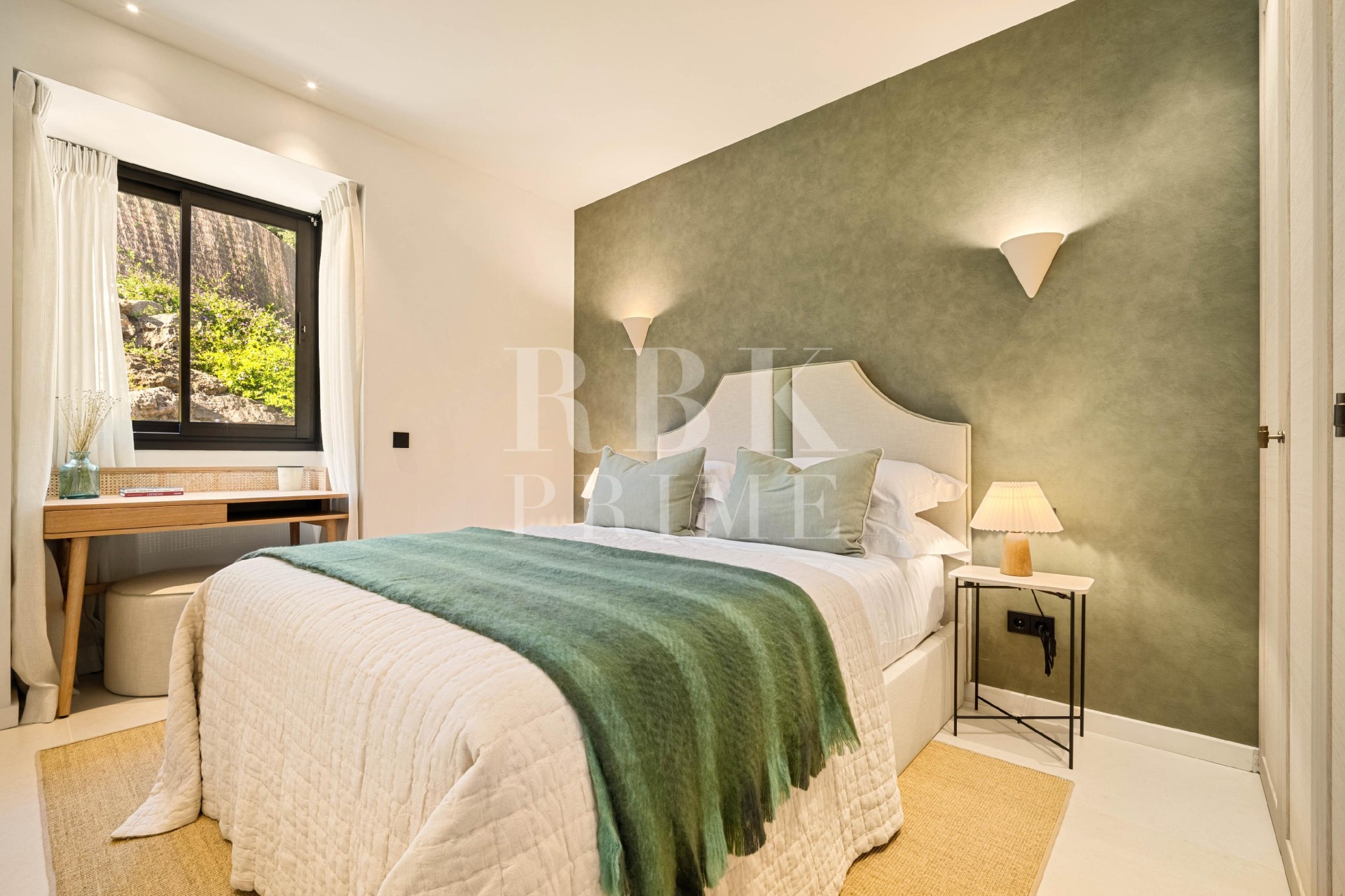 Herverkoop - Villa - Malaga - Nueva Andalucía