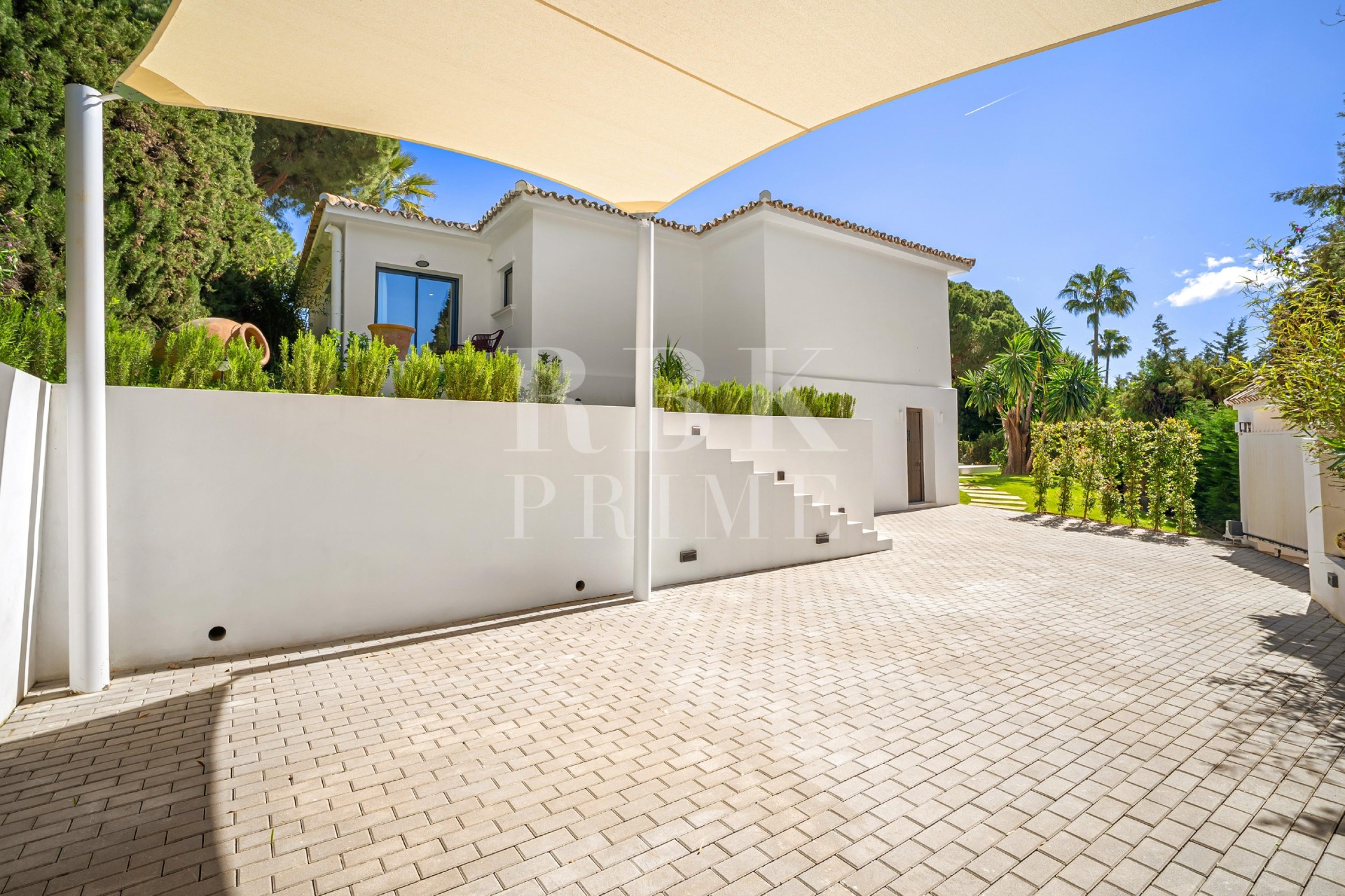 Herverkoop - Villa - Malaga - Nueva Andalucía