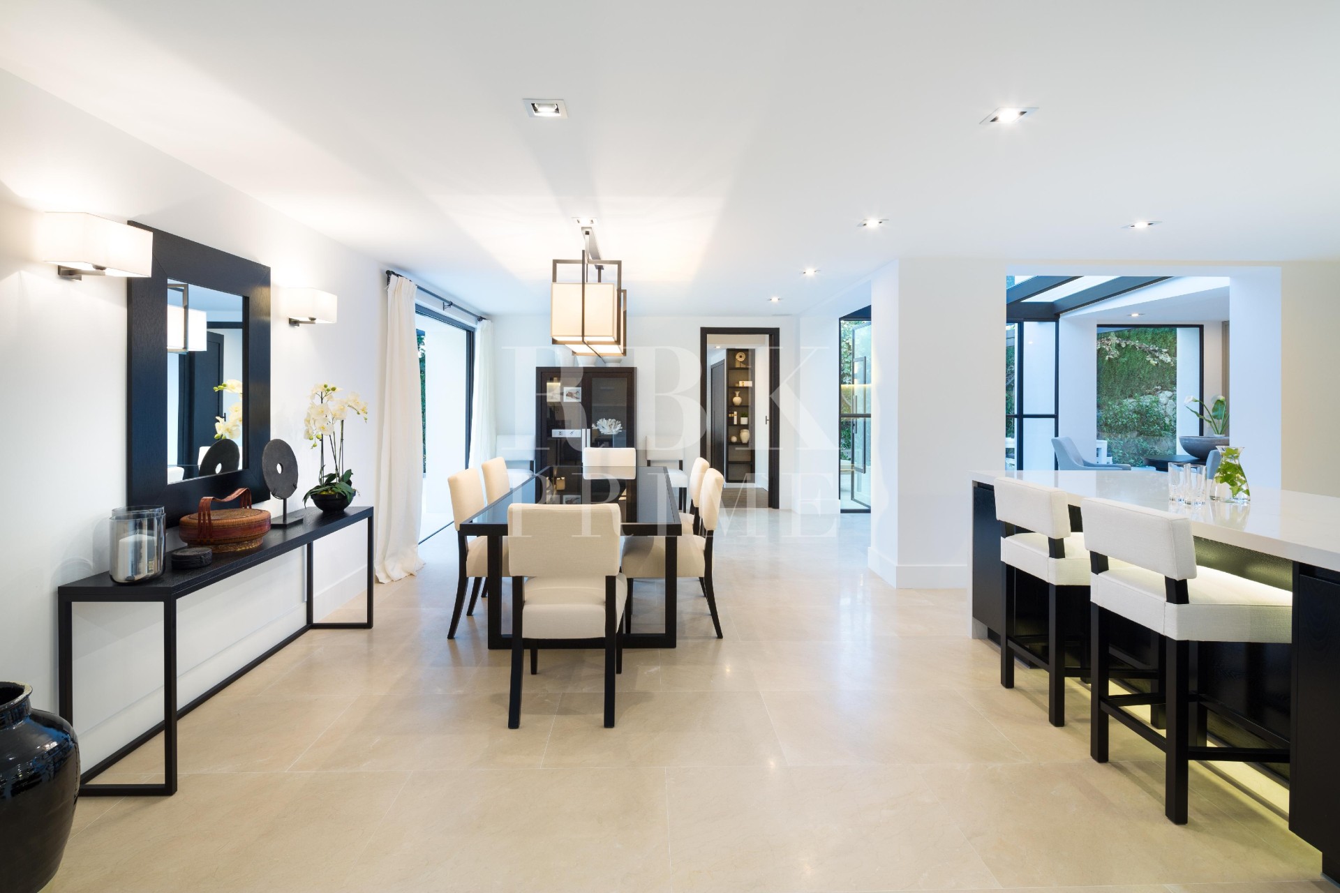 Herverkoop - Villa - Malaga - Nueva Andalucía