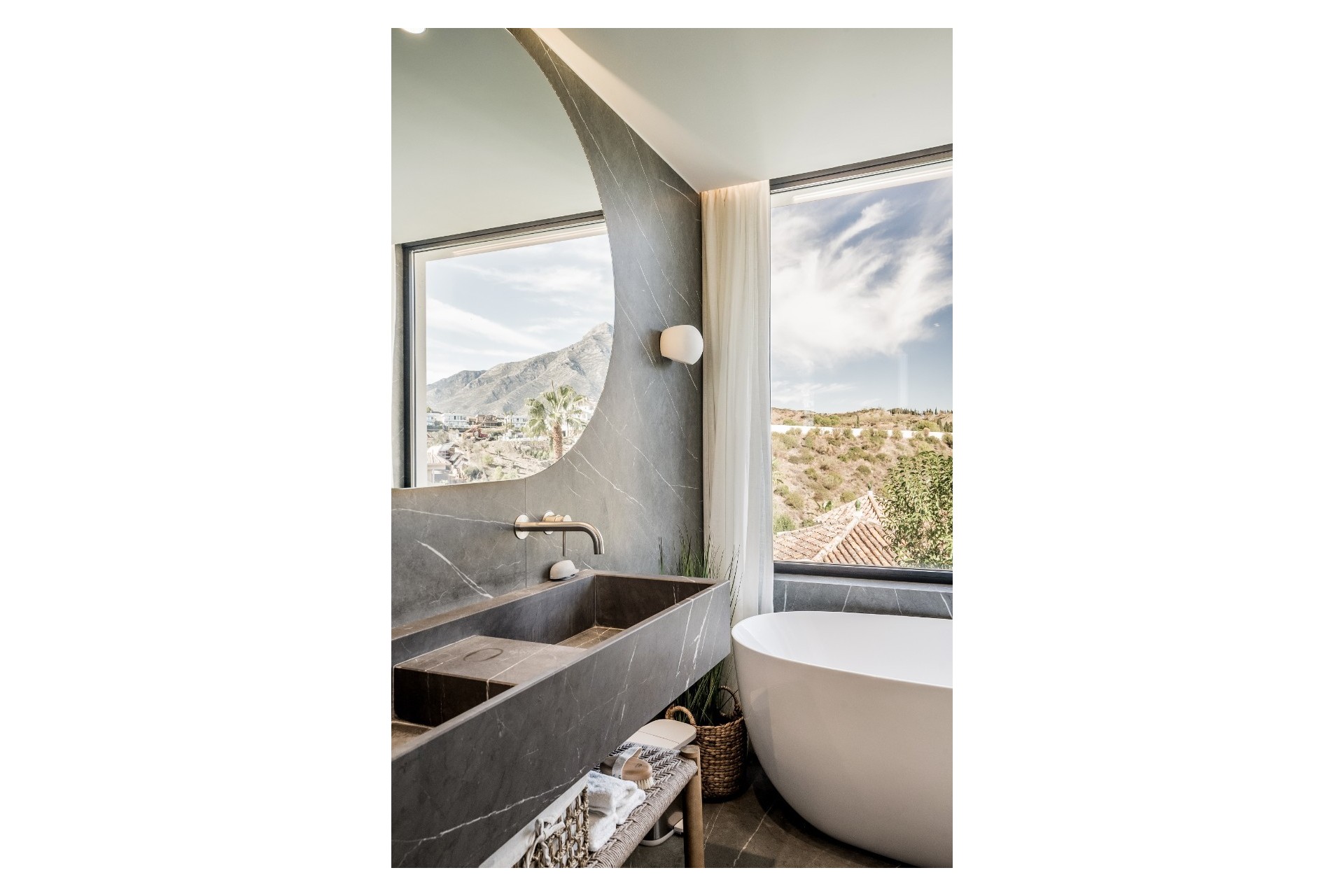 Herverkoop - Villa - Marbella - Los Naranjos de Marbella