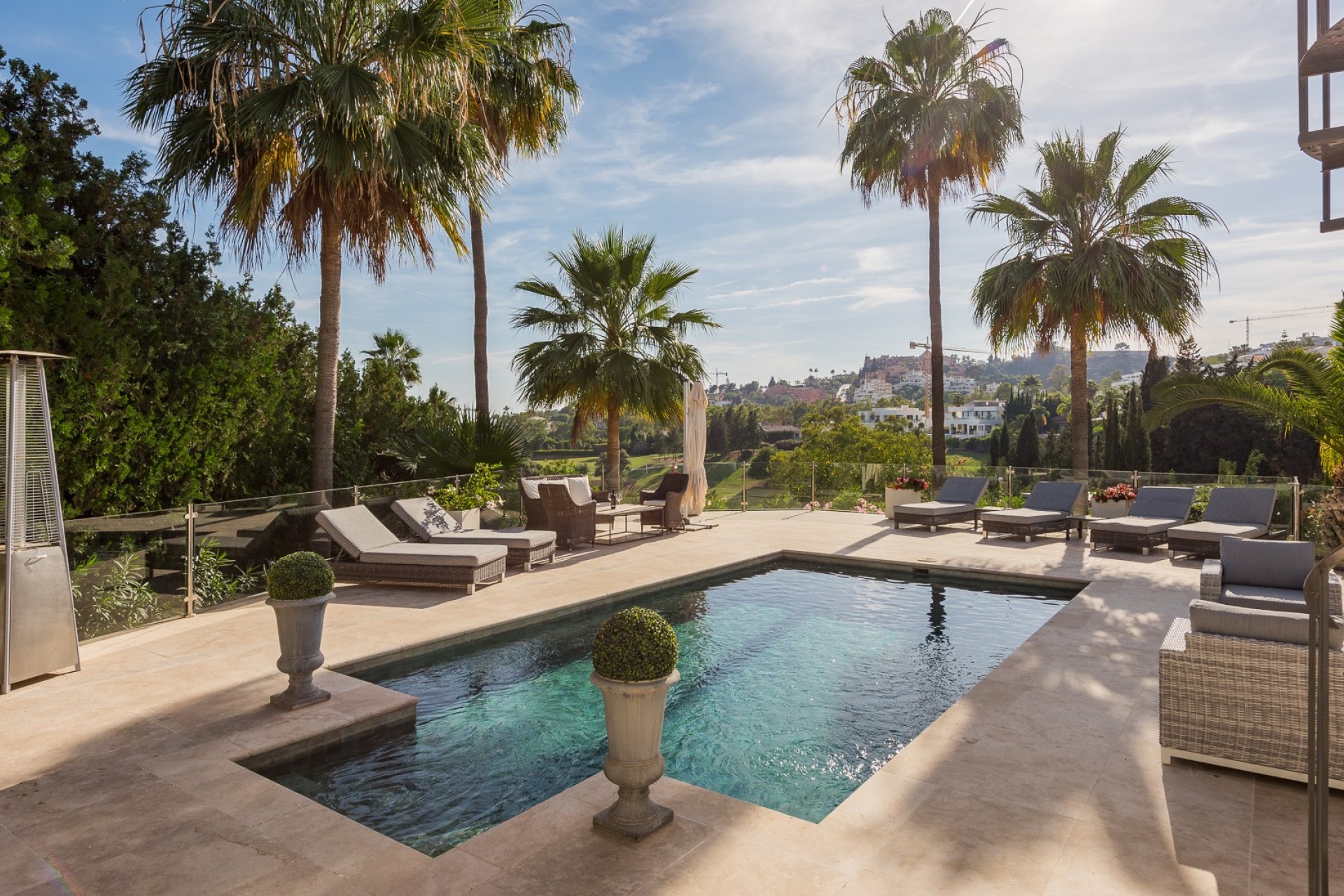 Herverkoop - Villa - Marbella - Nueva Andalucía