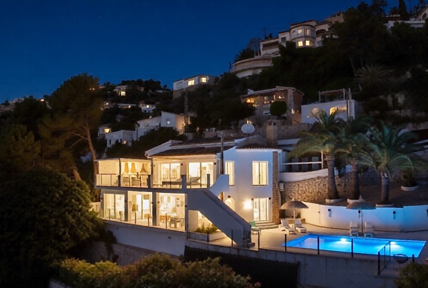 Herverkoop - Villa - Moraira - Benimeit