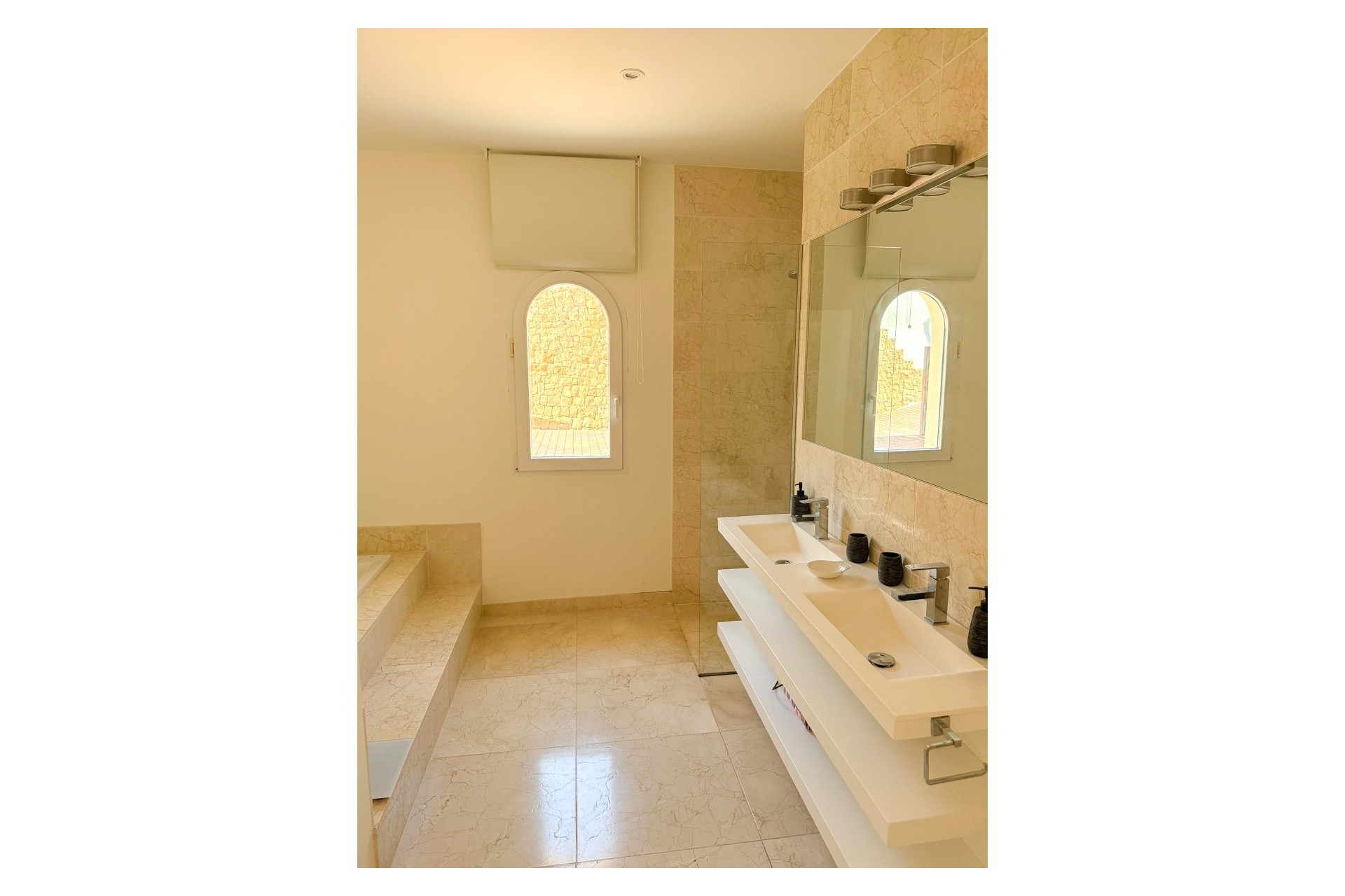 Herverkoop - Villa - Moraira - El Portet