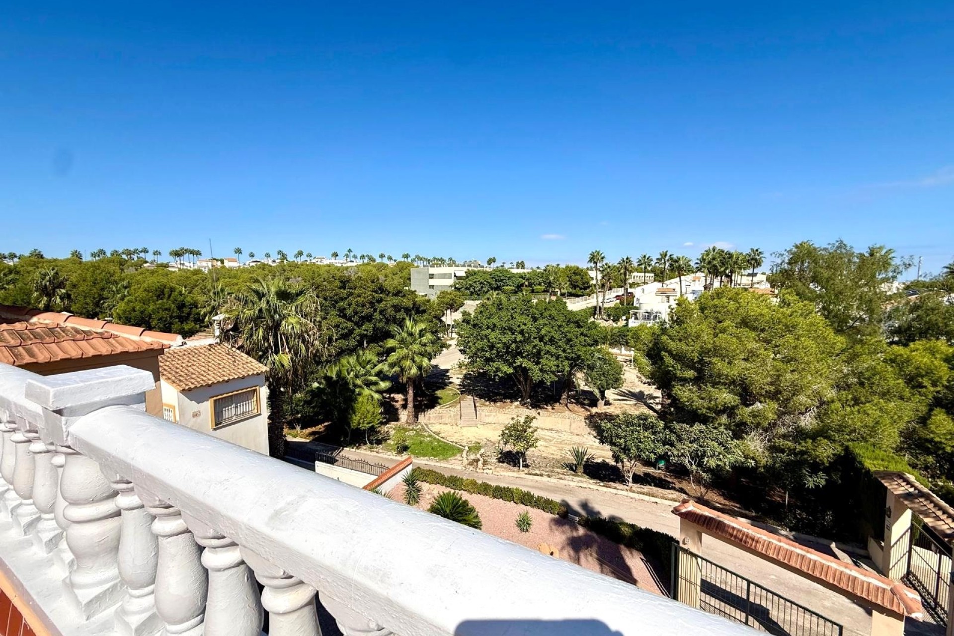 Herverkoop - Villa - Orihuela Costa - Los Dolses