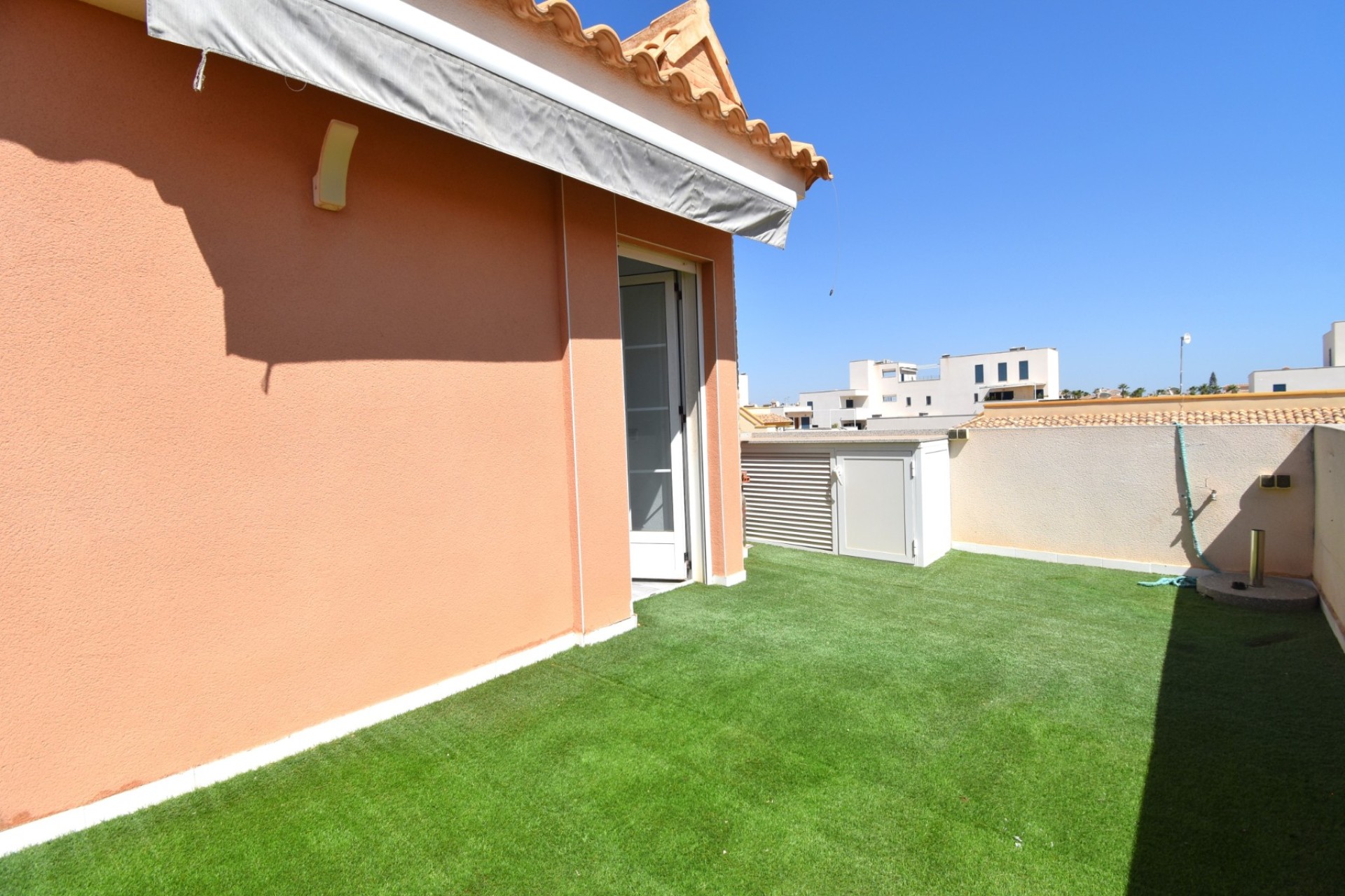 Herverkoop - Villa - Orihuela Costa - Playa Flamenca