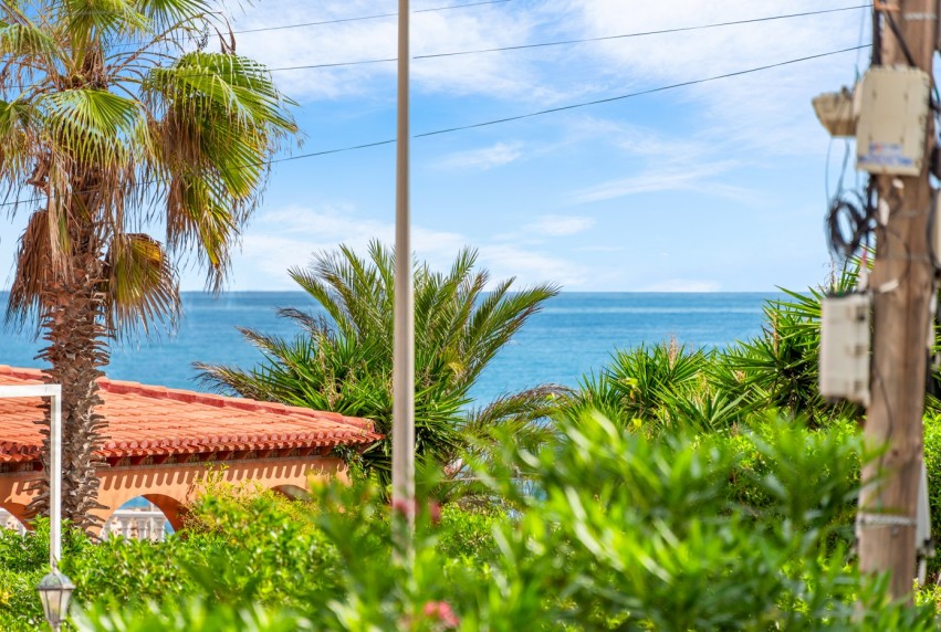 Herverkoop - Villa - Orihuela Costa - Punta Prima