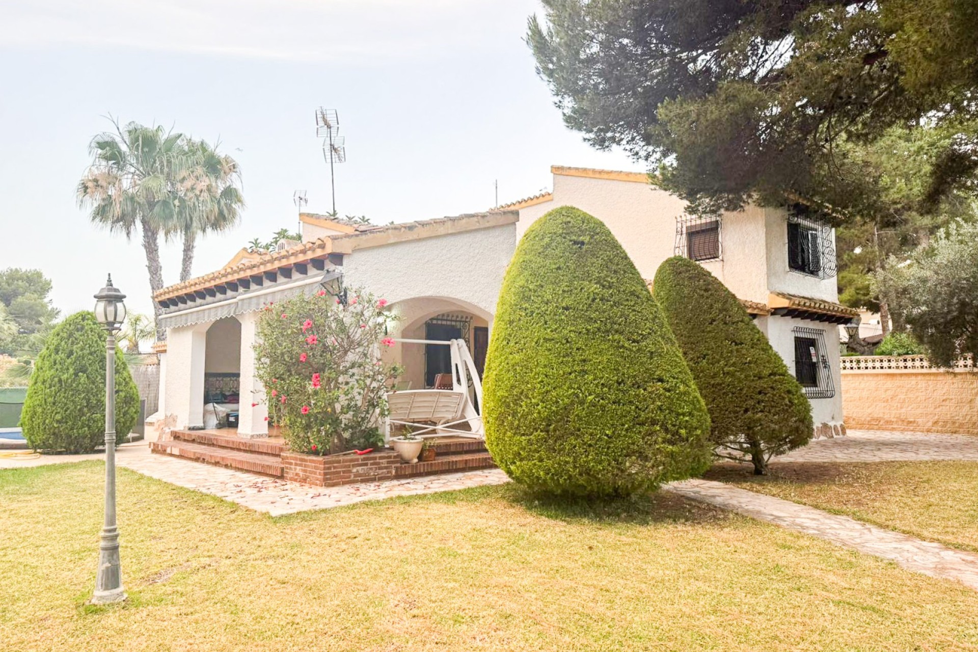 Herverkoop - Villa - Orihuela Costa - Punta Prima