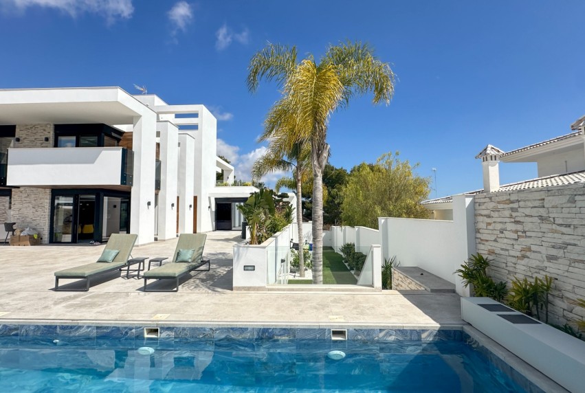 Herverkoop - Villa - Orihuela Costa - Villamartín
